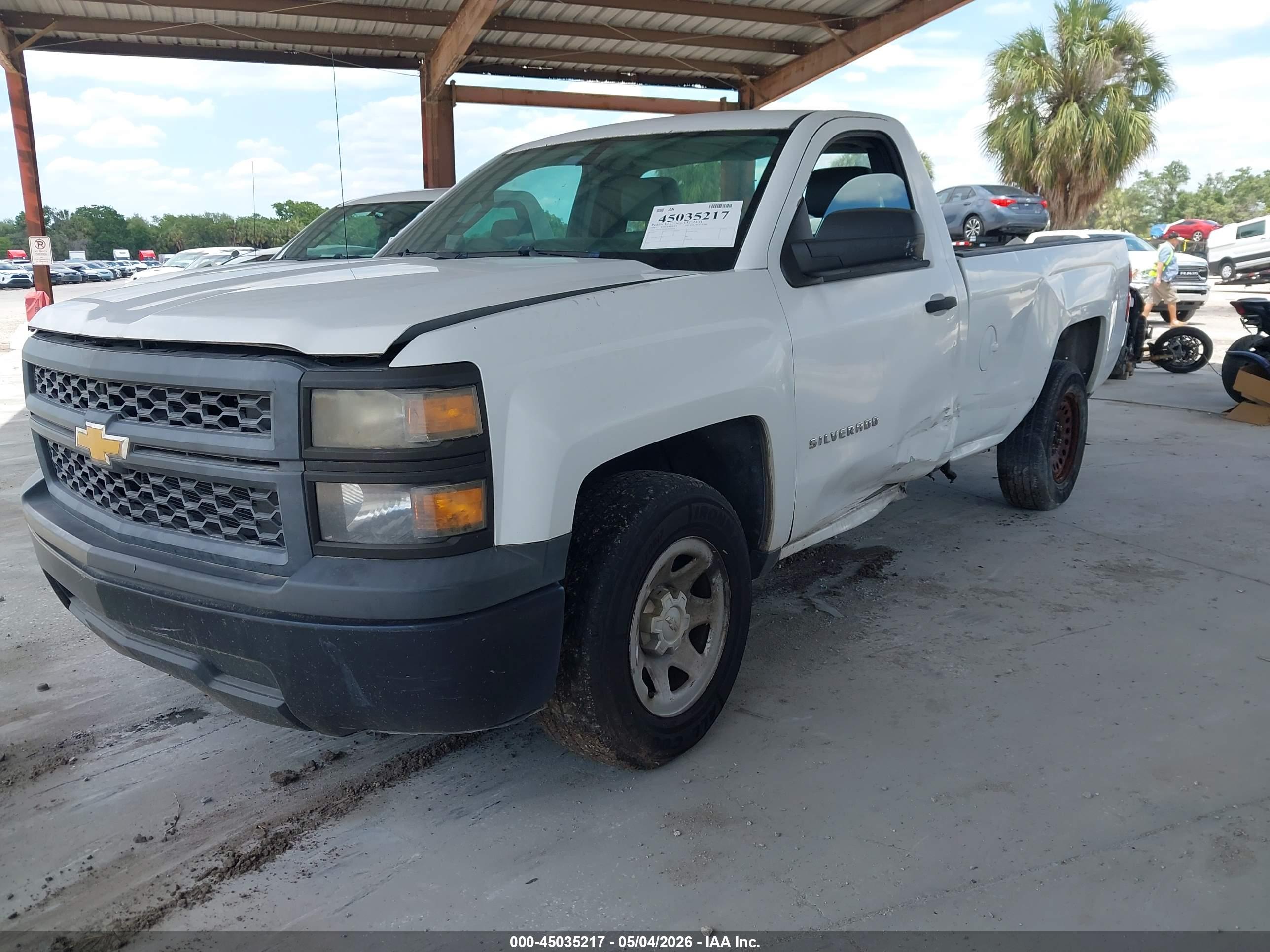 CHEVROLET SILVERADO image 2
