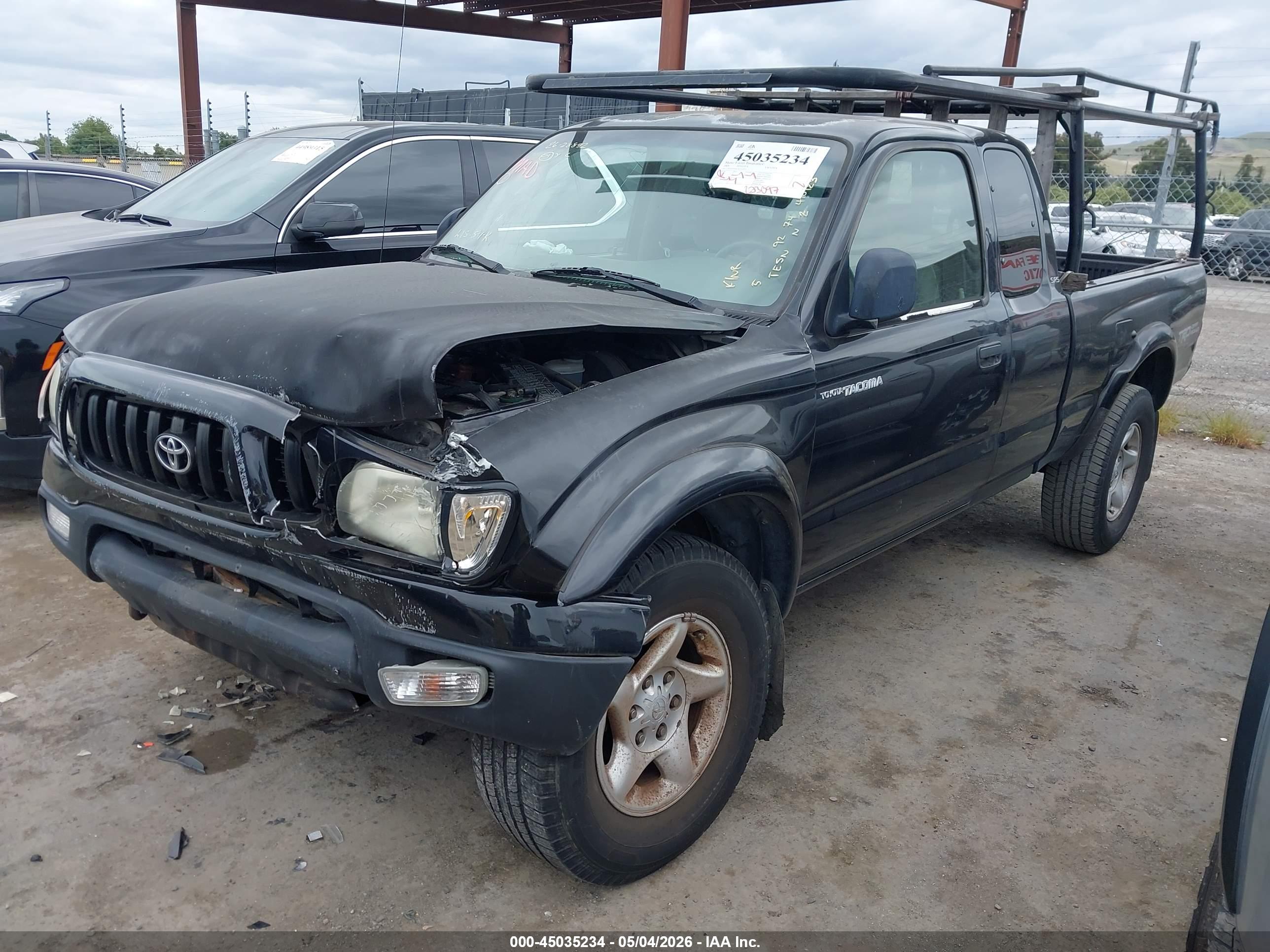 TOYOTA TACOMA image 2