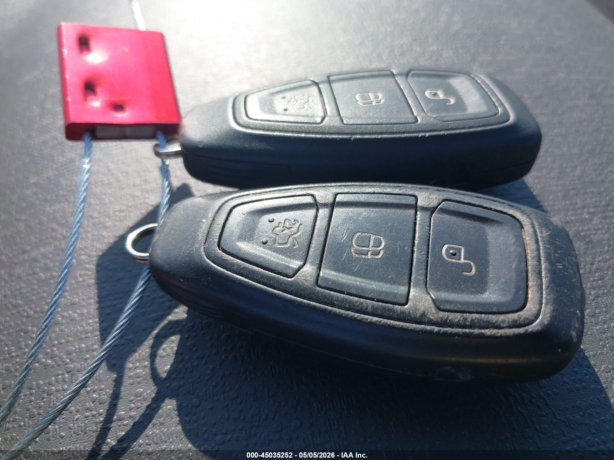 FORD FIESTA image 11