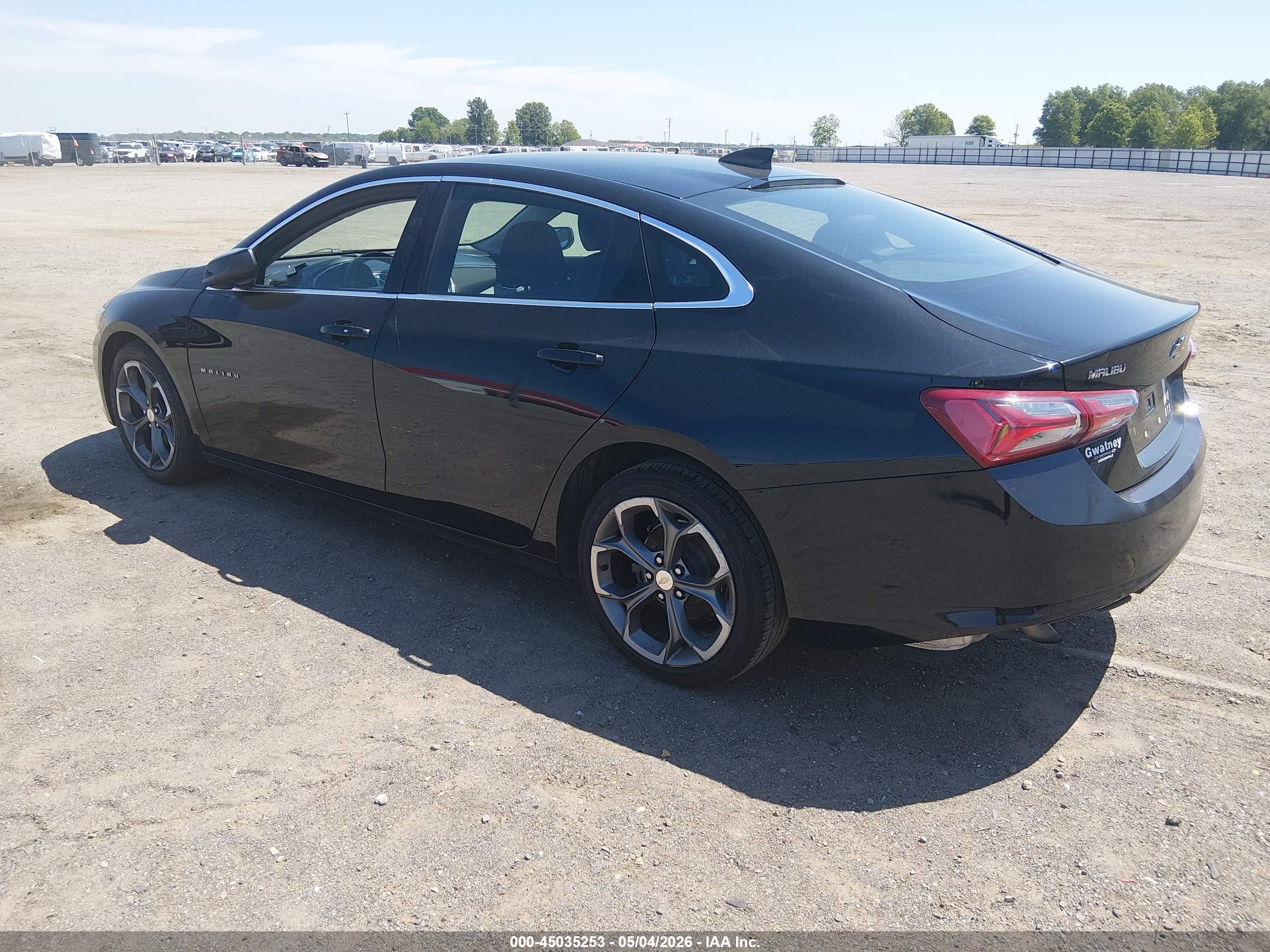 CHEVROLET MALIBU image 3