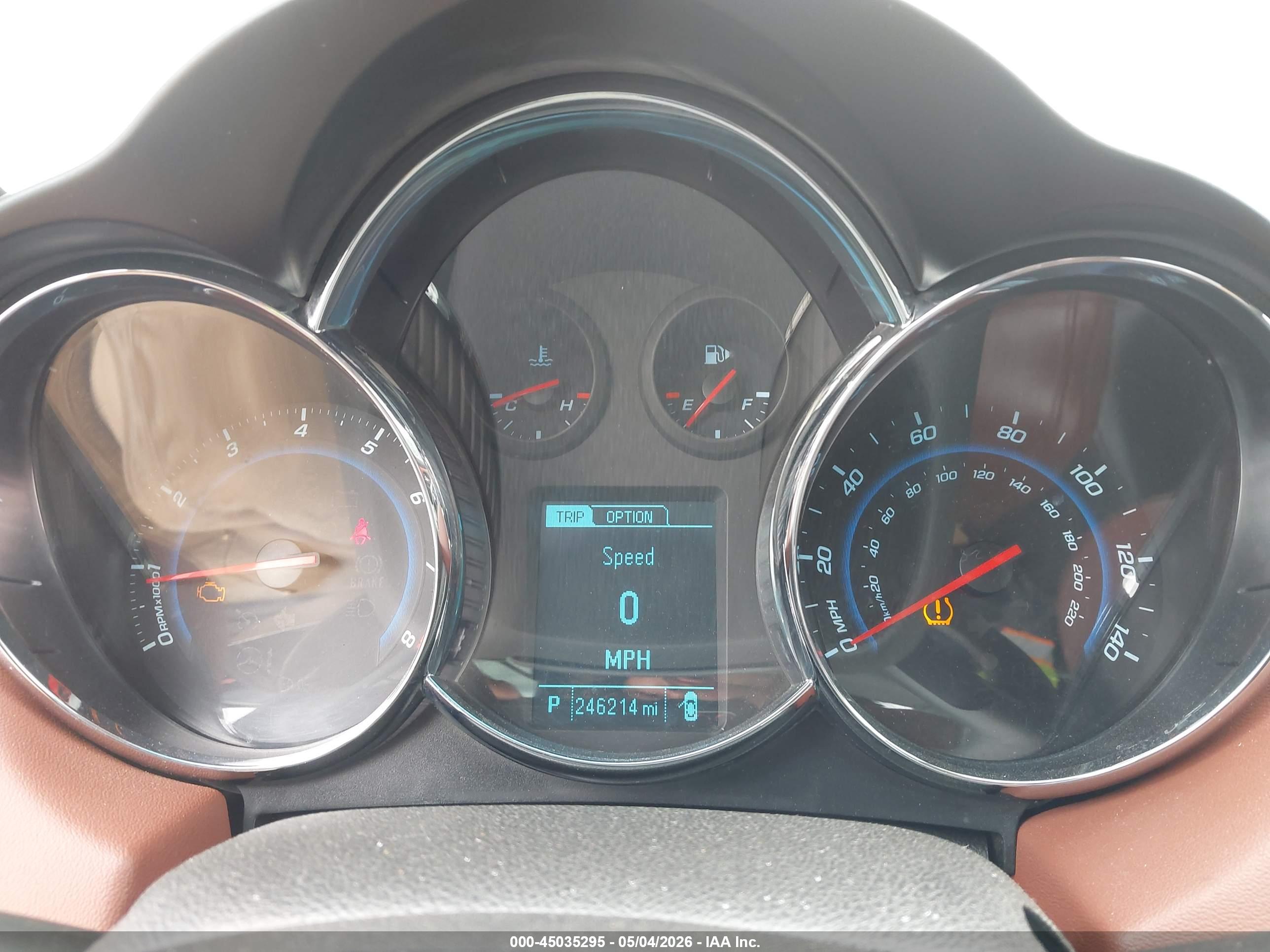 CHEVROLET CRUZE image 7