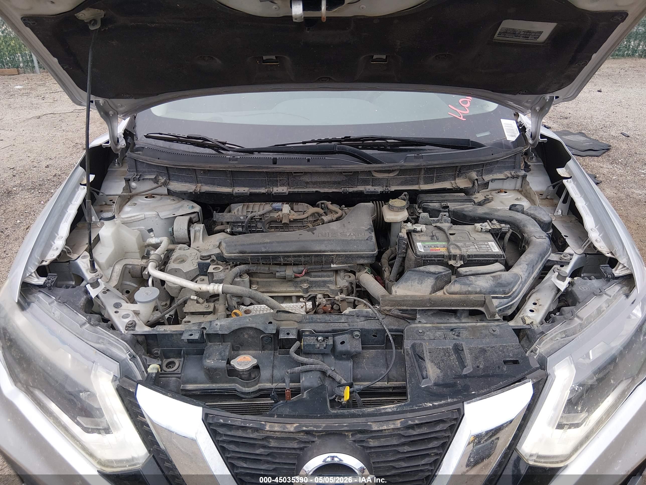 NISSAN ROGUE image 10