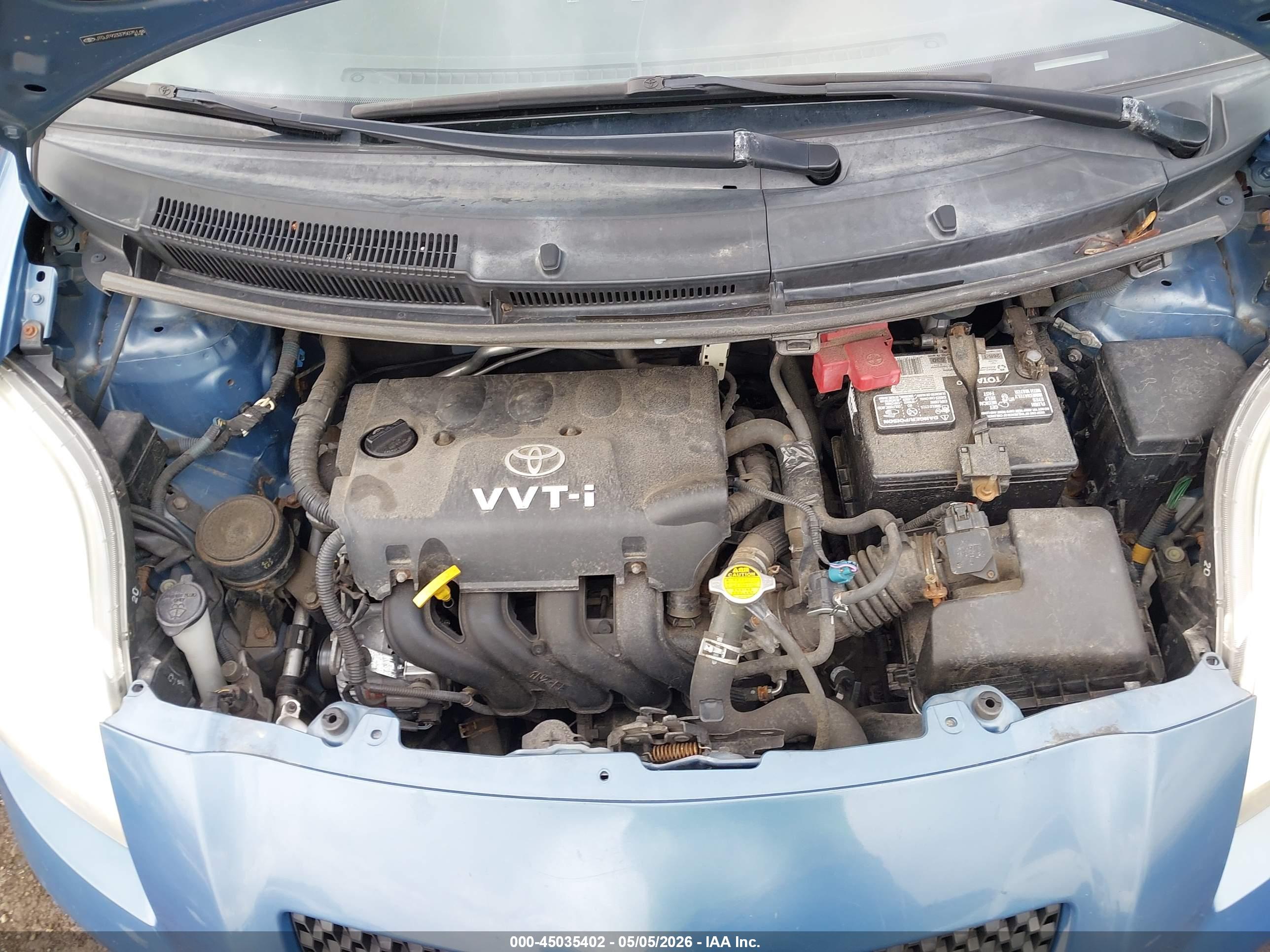 TOYOTA YARIS image 10