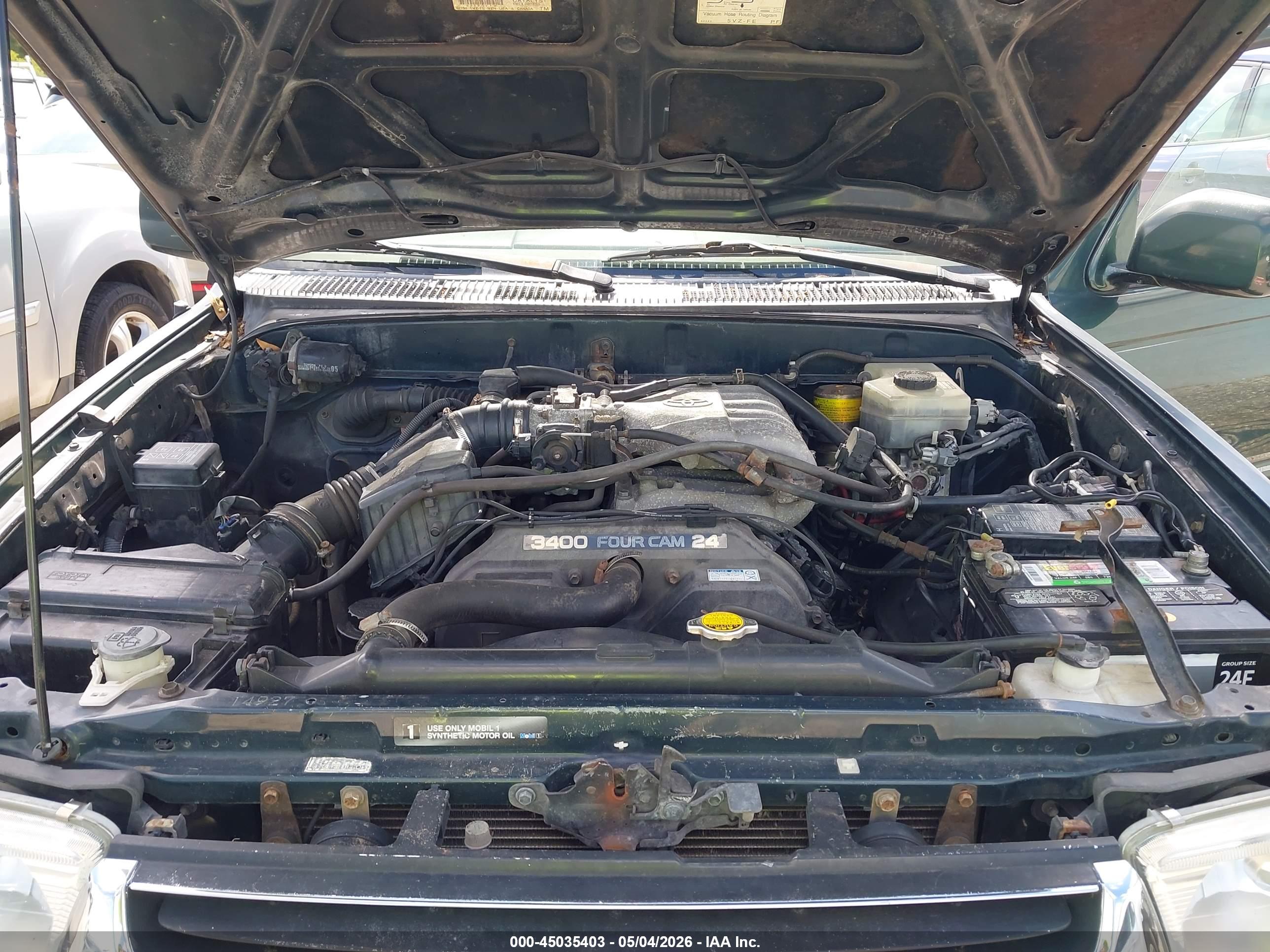TOYOTA 4RUNNER image 10