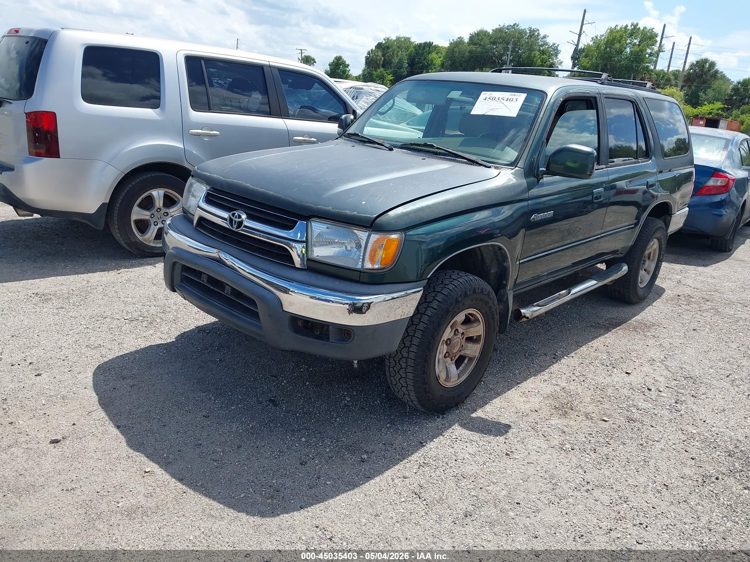 TOYOTA 4RUNNER image 2