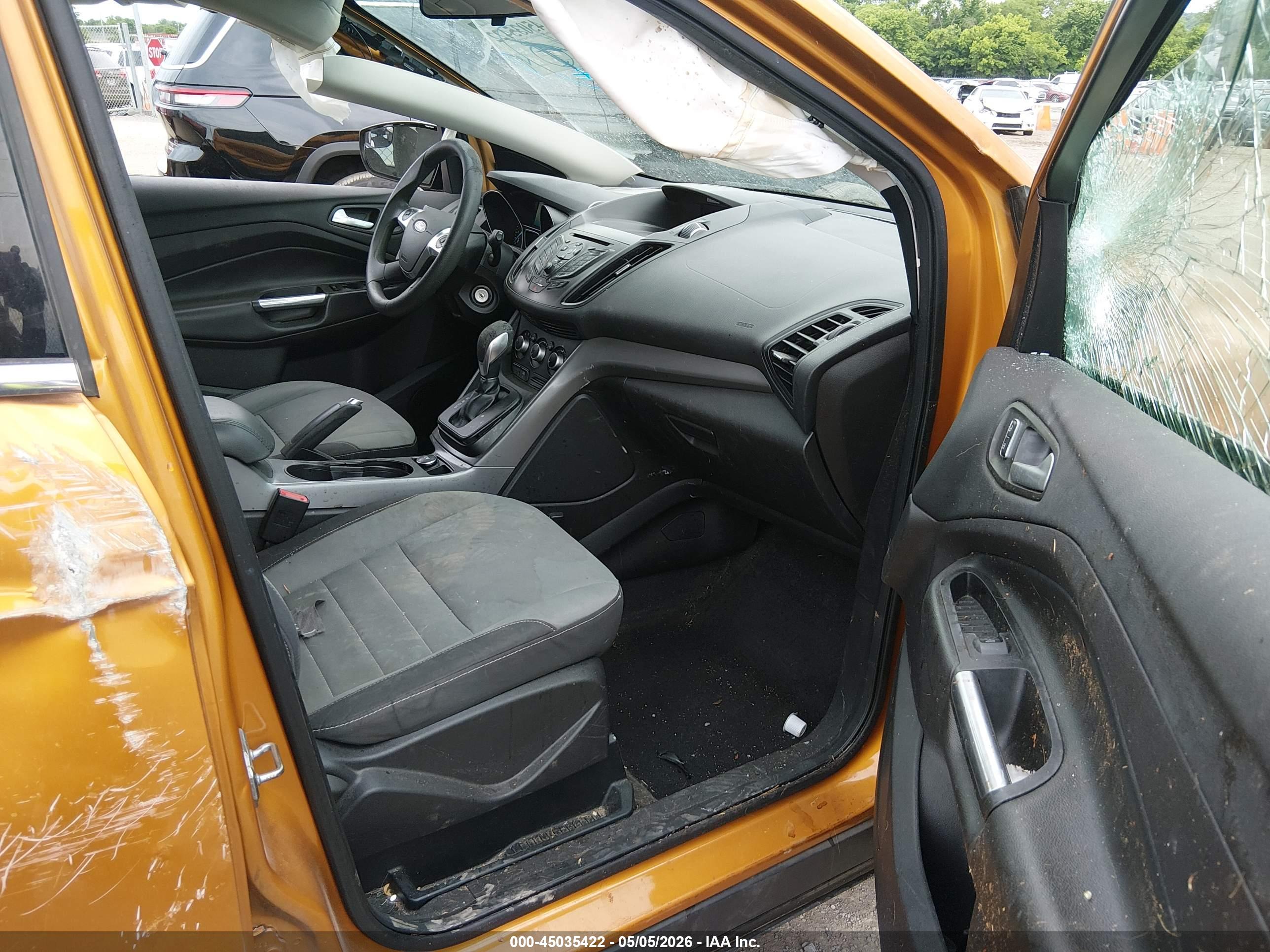 FORD ESCAPE image 5