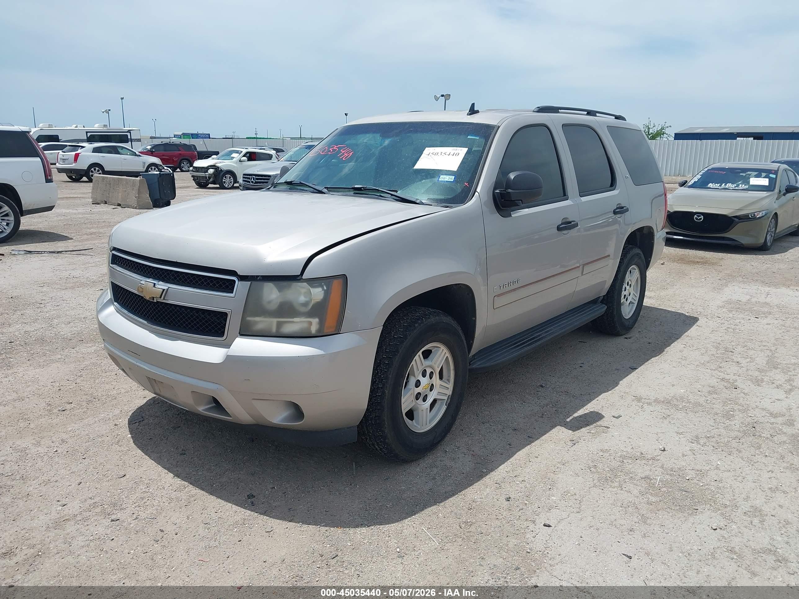 CHEVROLET TAHOE image 2