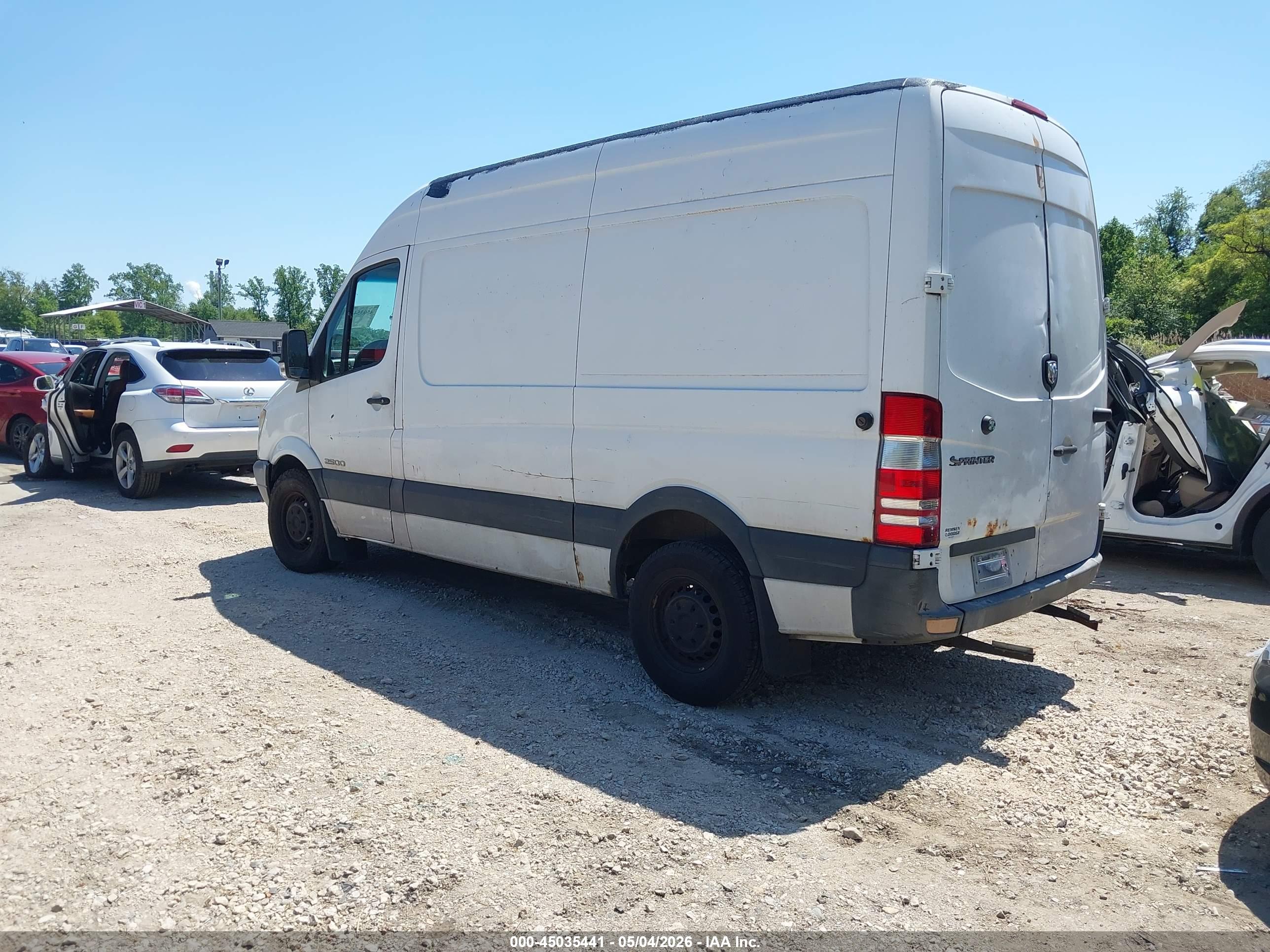 DODGE SPRINTER image 3