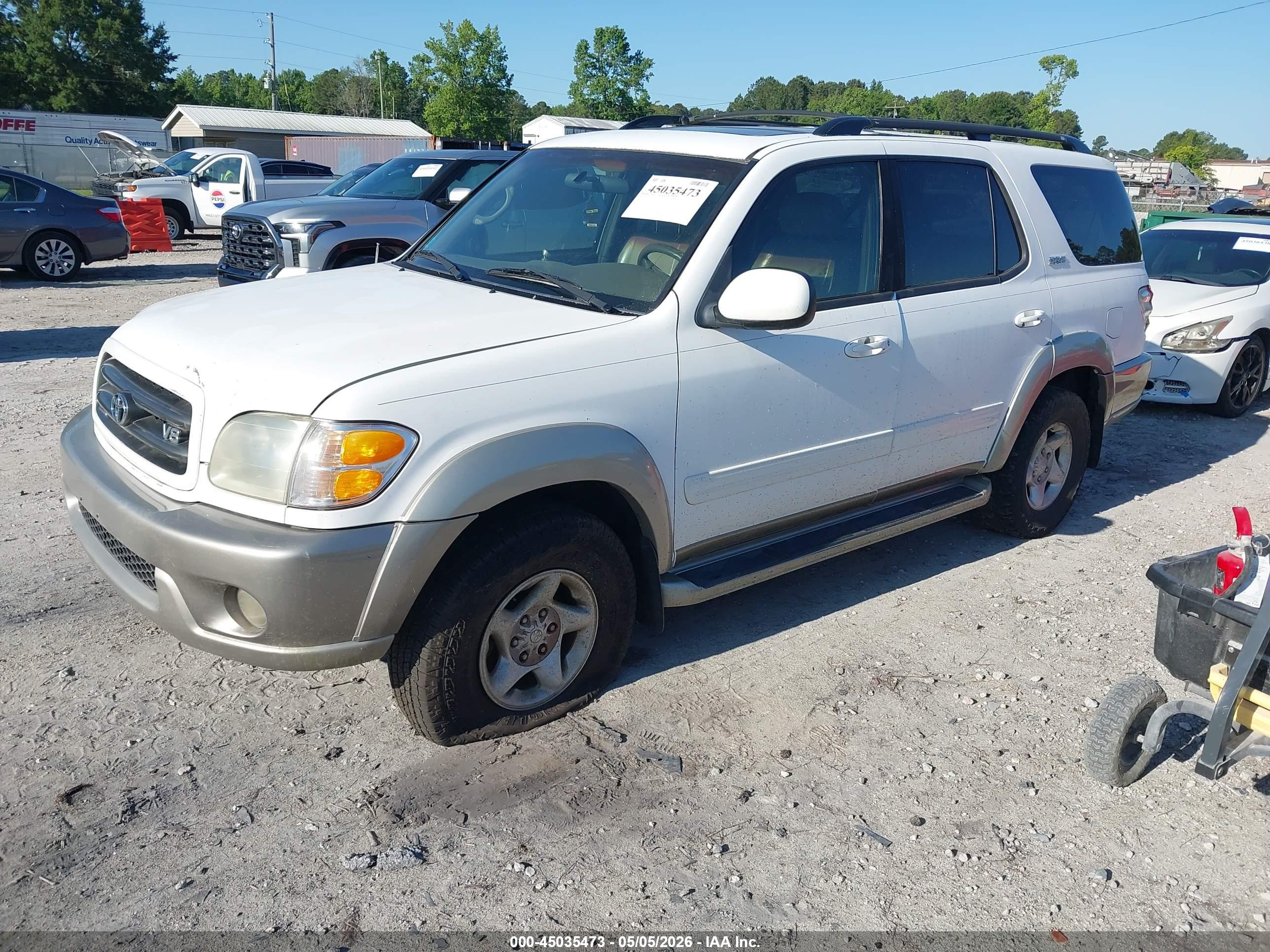 TOYOTA SEQUOIA image 2