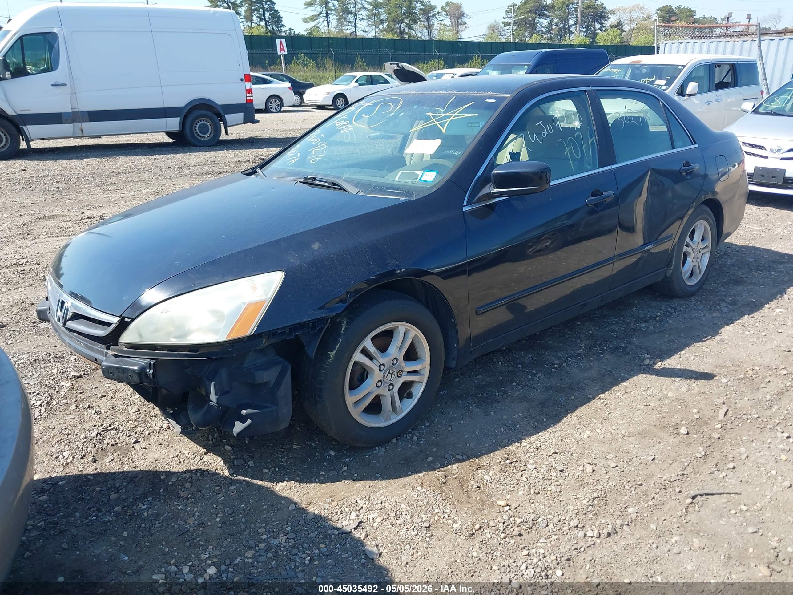 HONDA ACCORD image 2