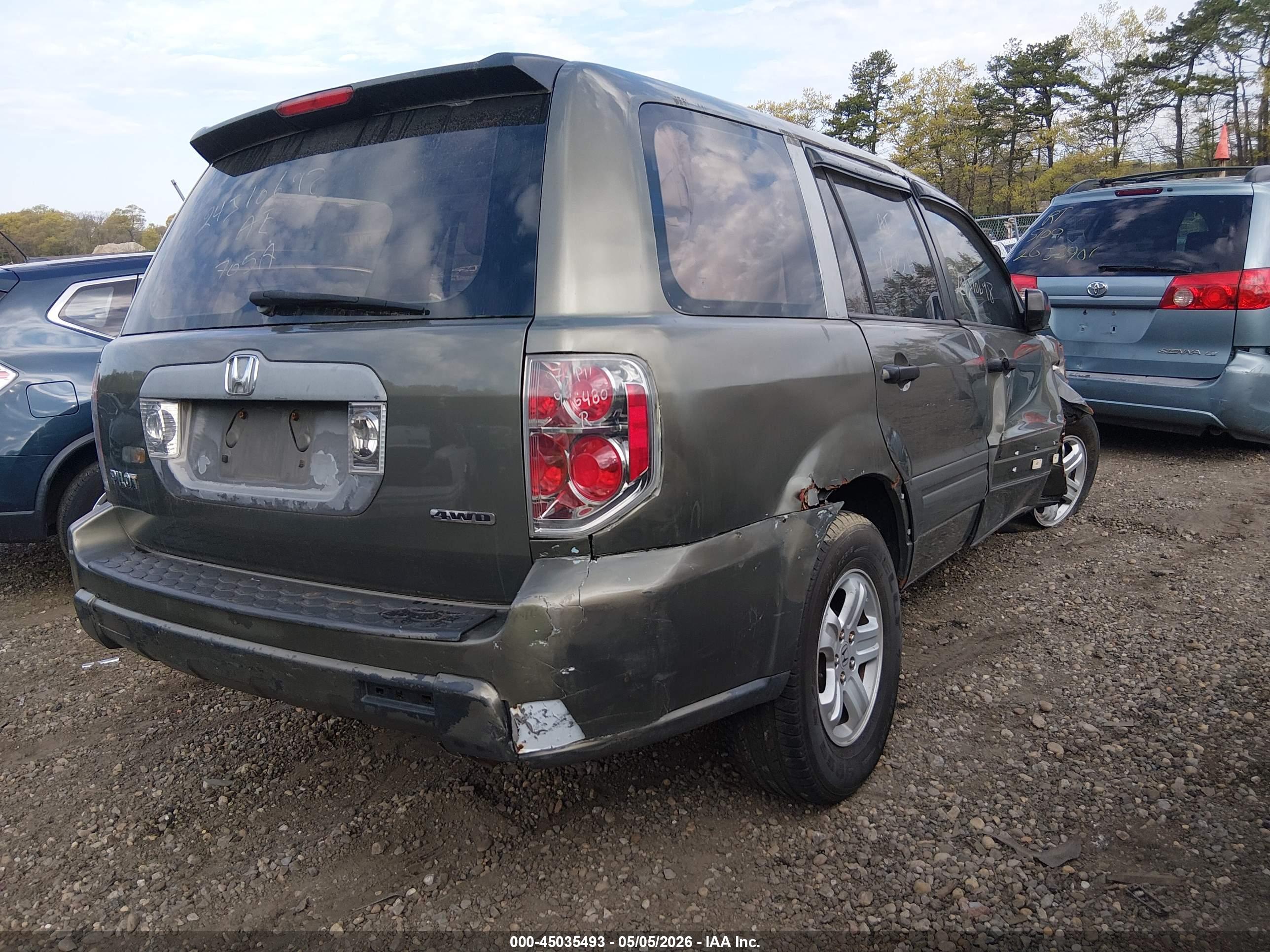 HONDA PILOT image 4