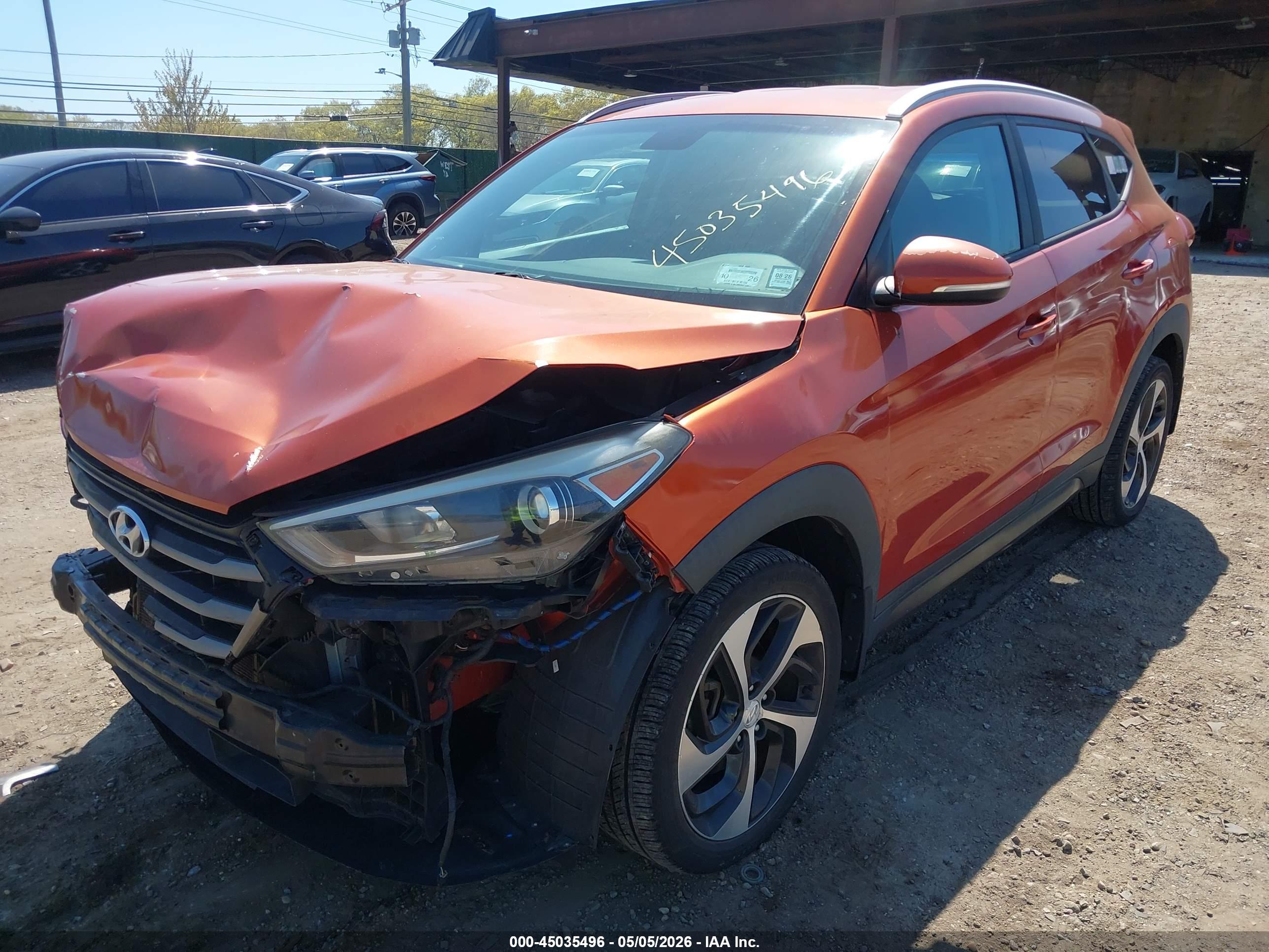 HYUNDAI TUCSON image 2