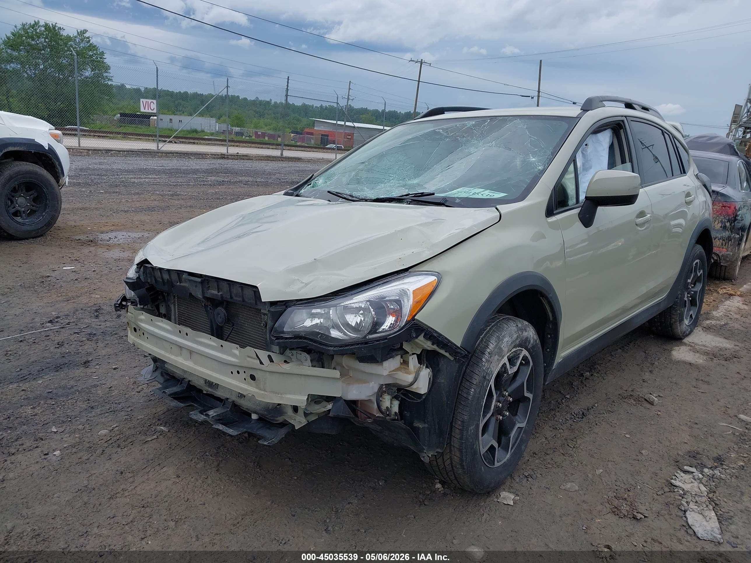 SUBARU XV image 2