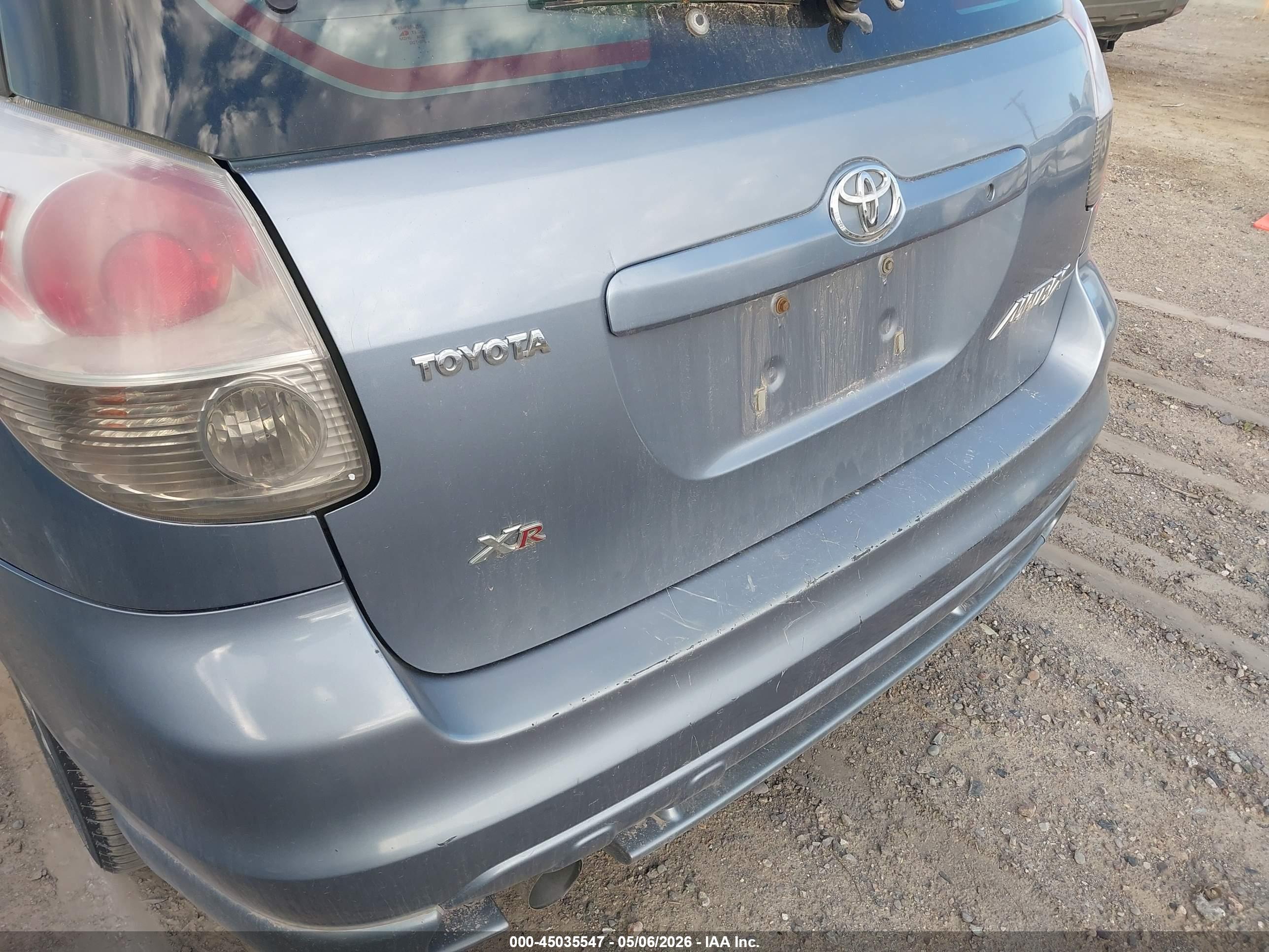 TOYOTA MATRIX image 6