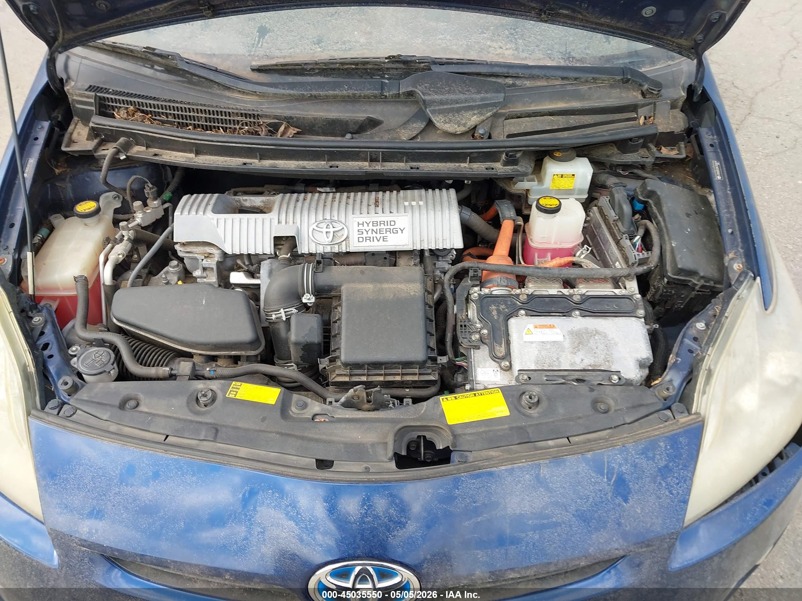 TOYOTA PRIUS image 10