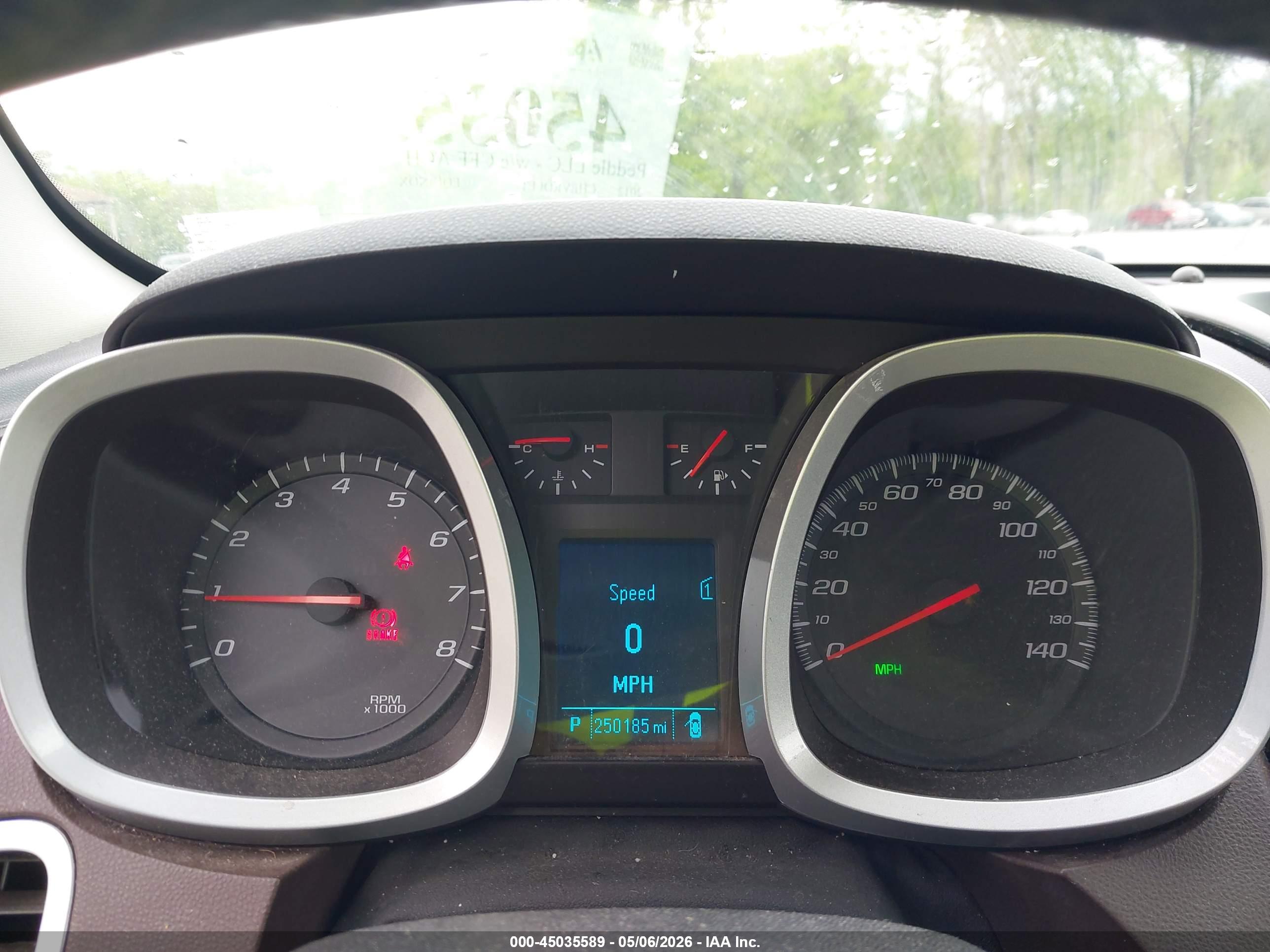 CHEVROLET EQUINOX image 7