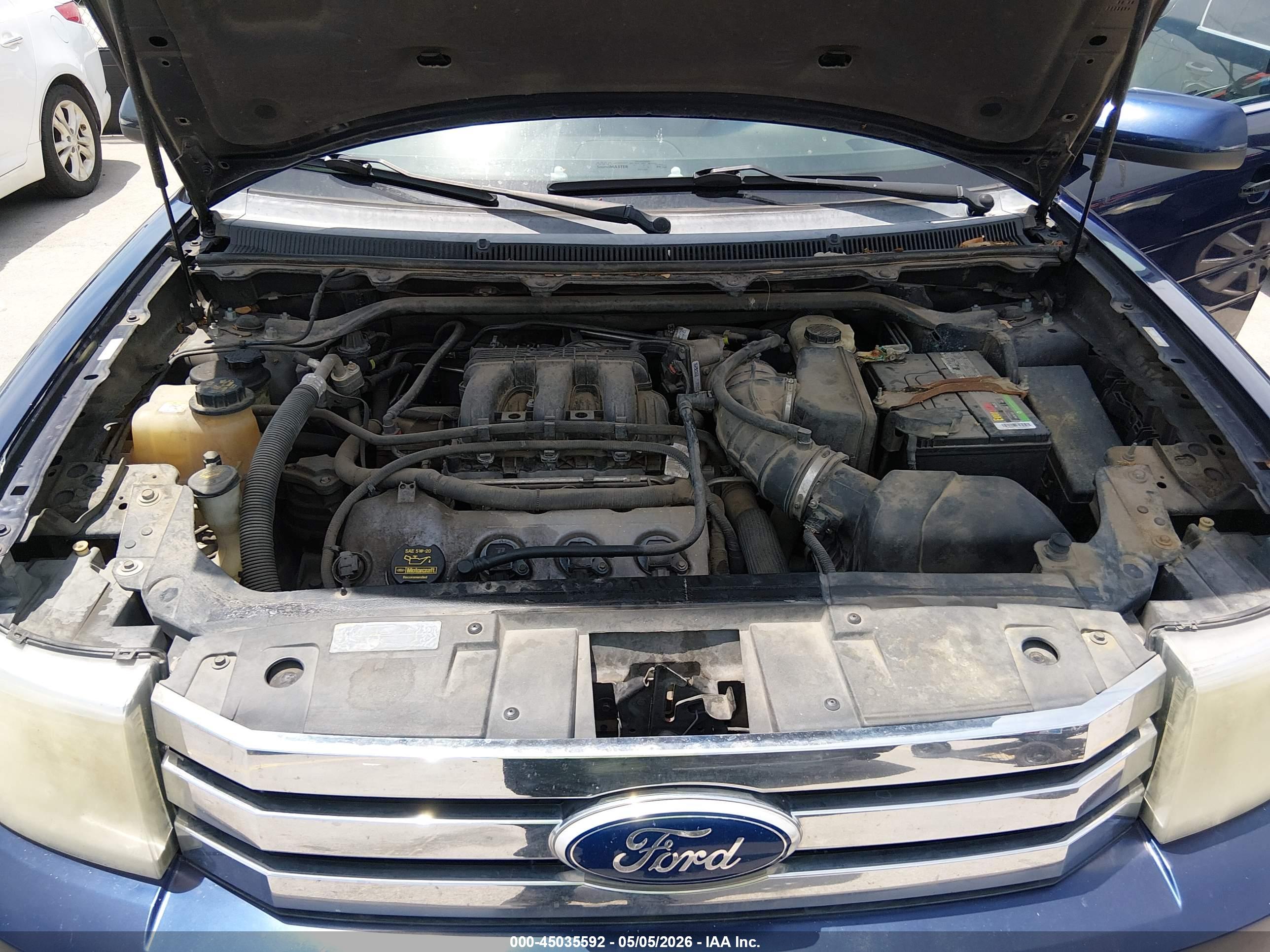 FORD FLEX image 10