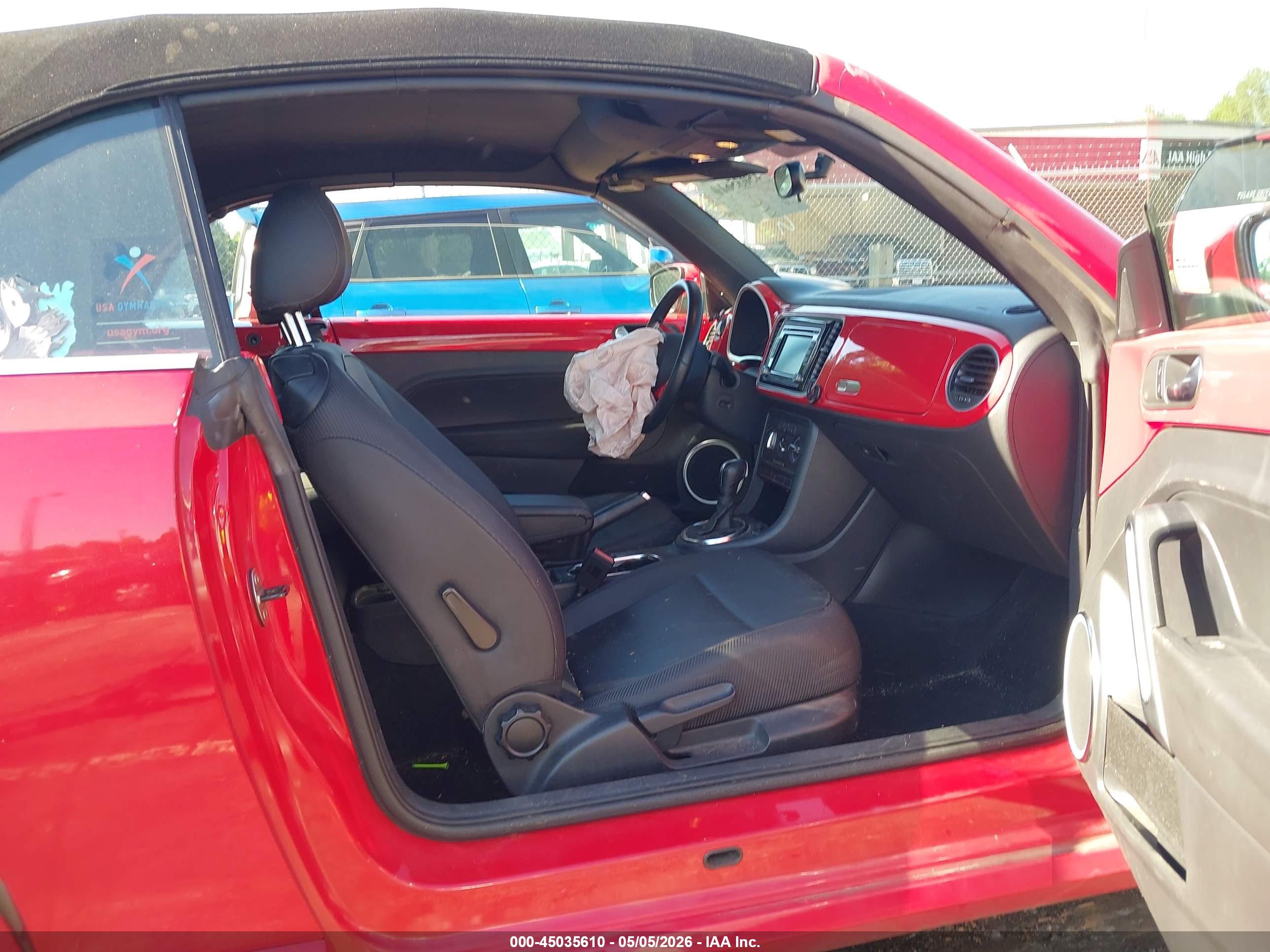 VOLKSWAGEN BEETLE image 5