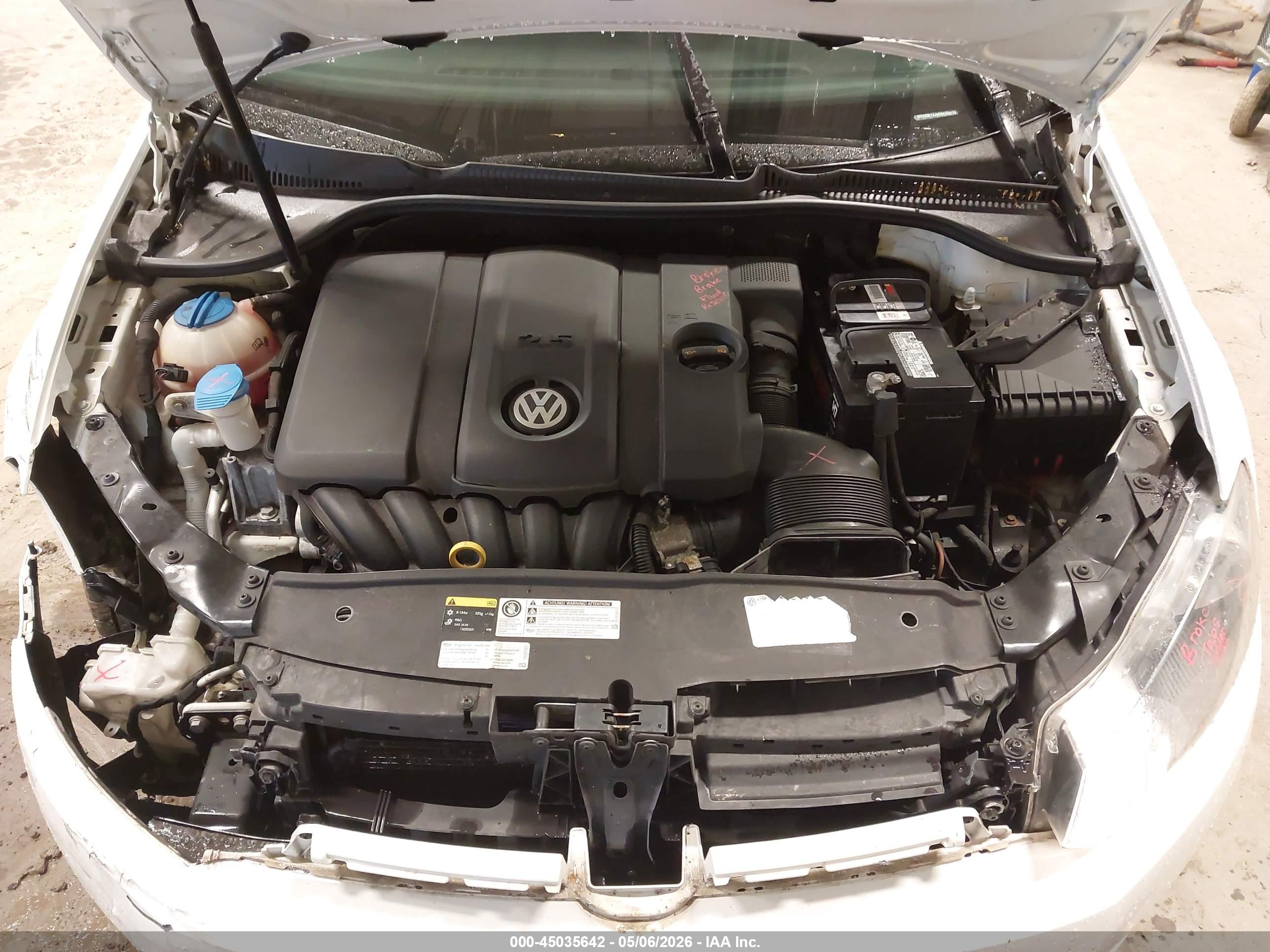 VOLKSWAGEN GOLF image 10