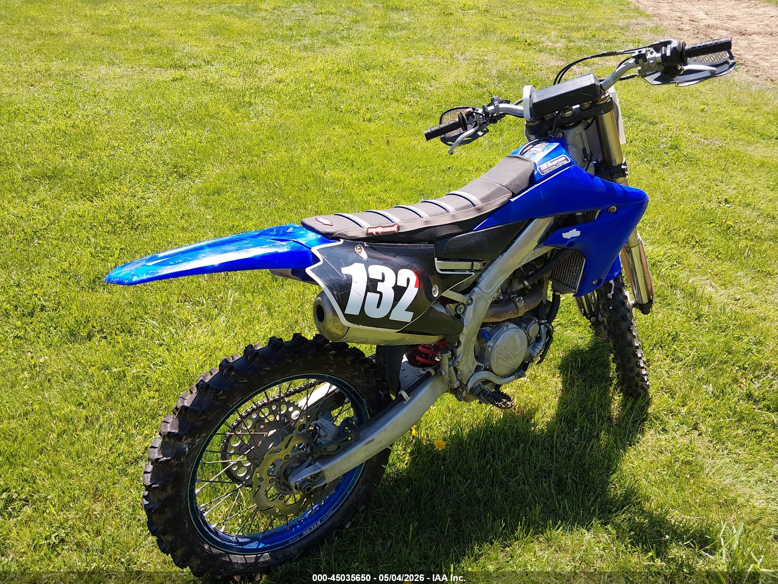 YAMAHA YZ250 image 4