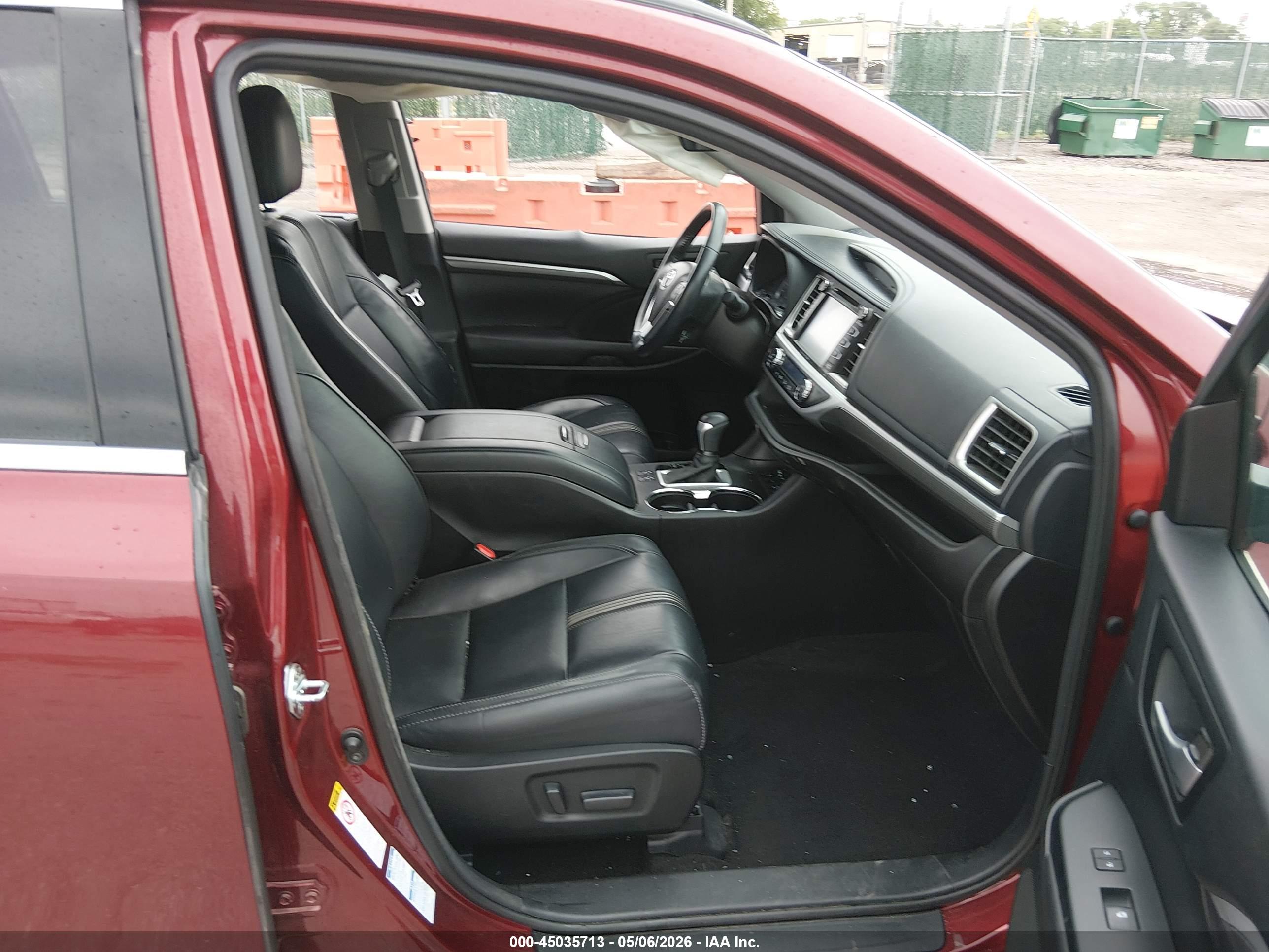 TOYOTA HIGHLANDER image 5
