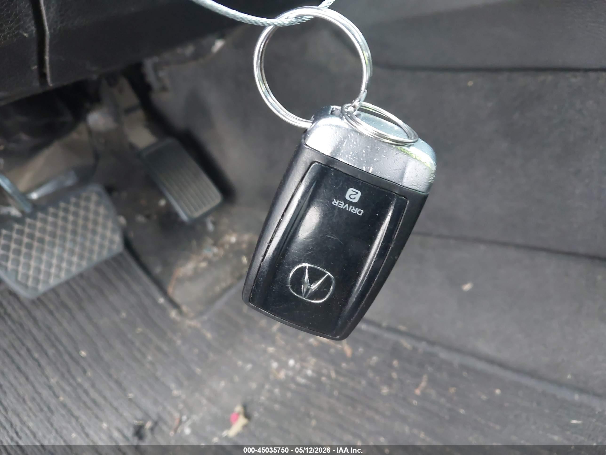 ACURA TLX image 11