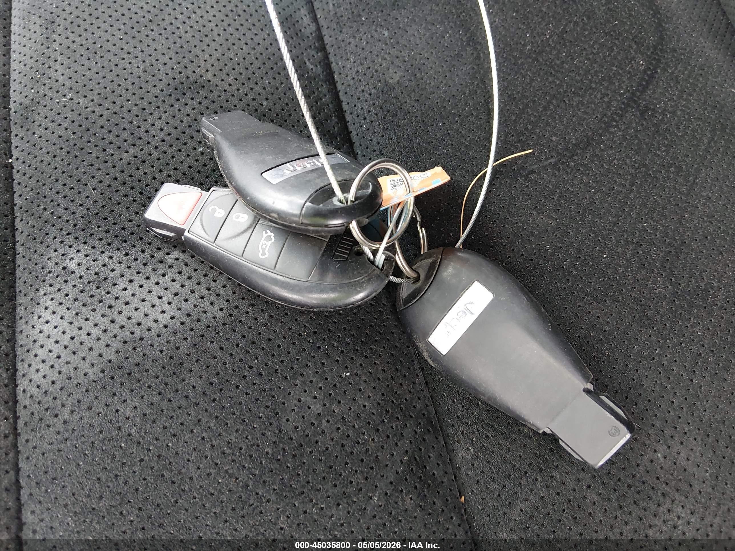 JEEP GRAND image 11