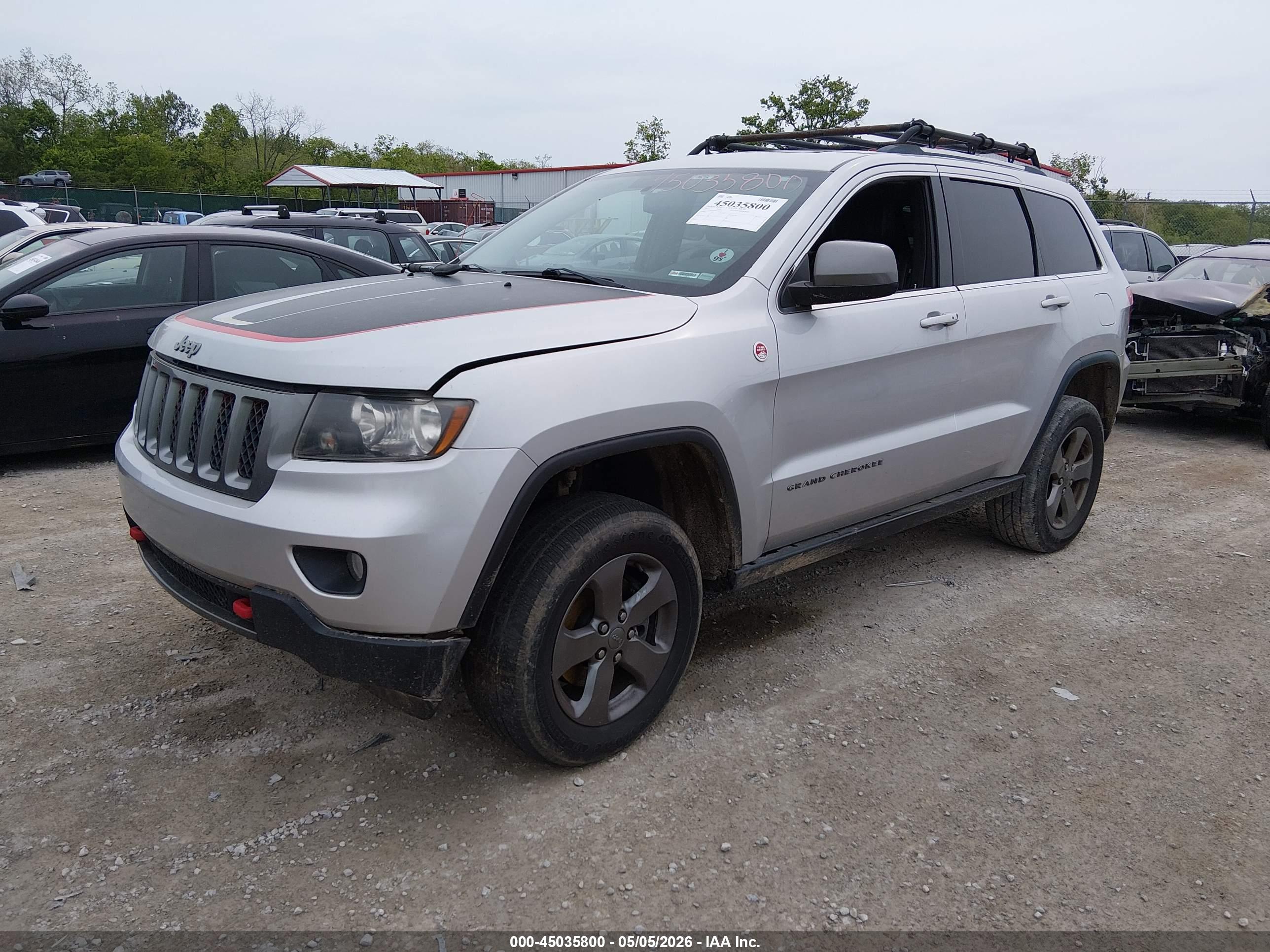 JEEP GRAND image 2