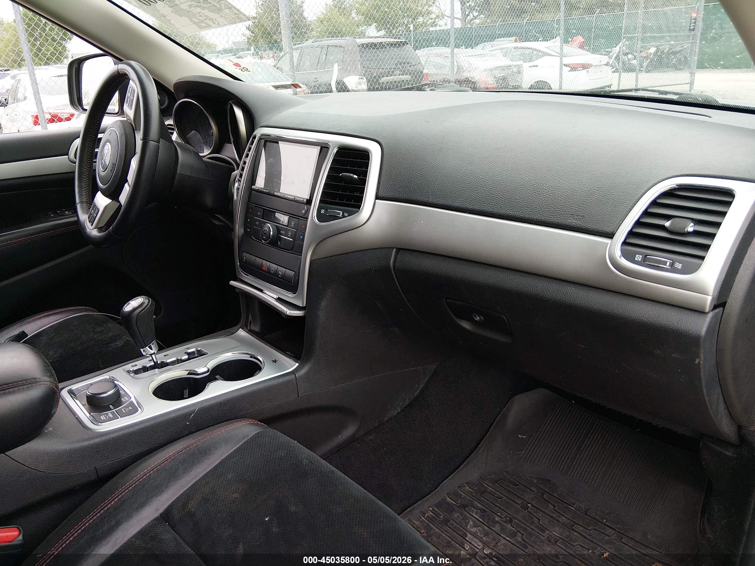 JEEP GRAND image 5