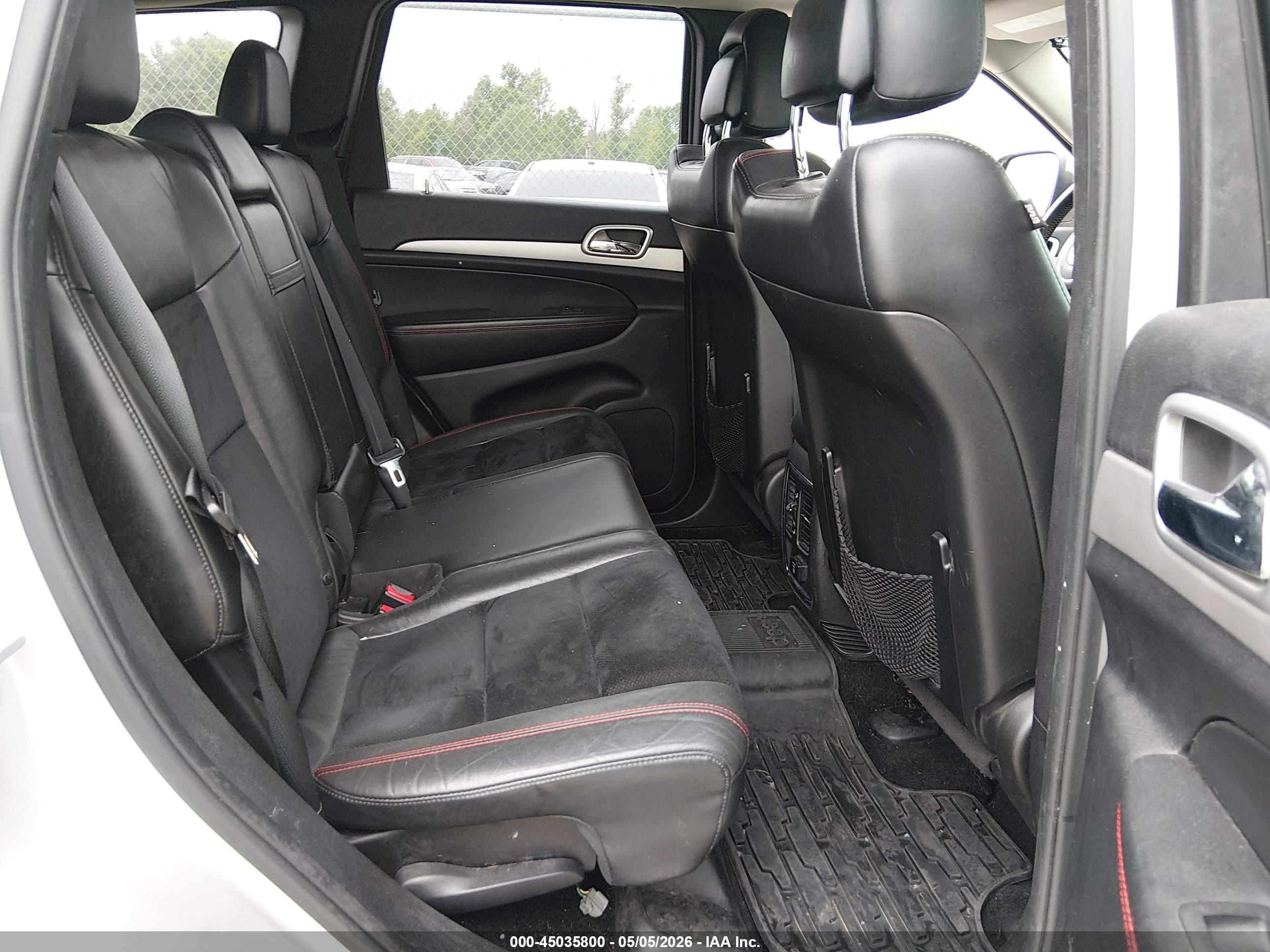 JEEP GRAND image 8