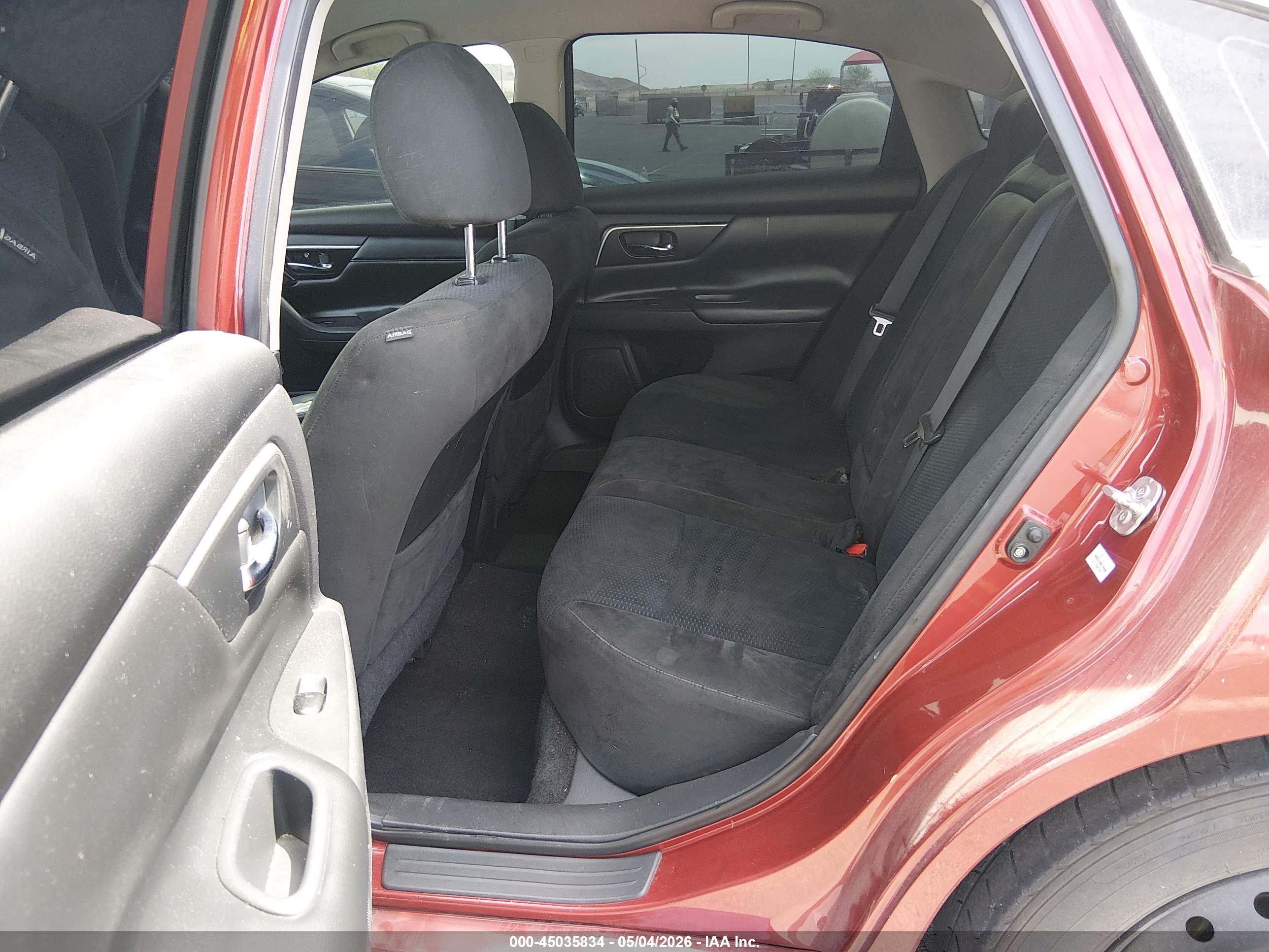 NISSAN ALTIMA image 8