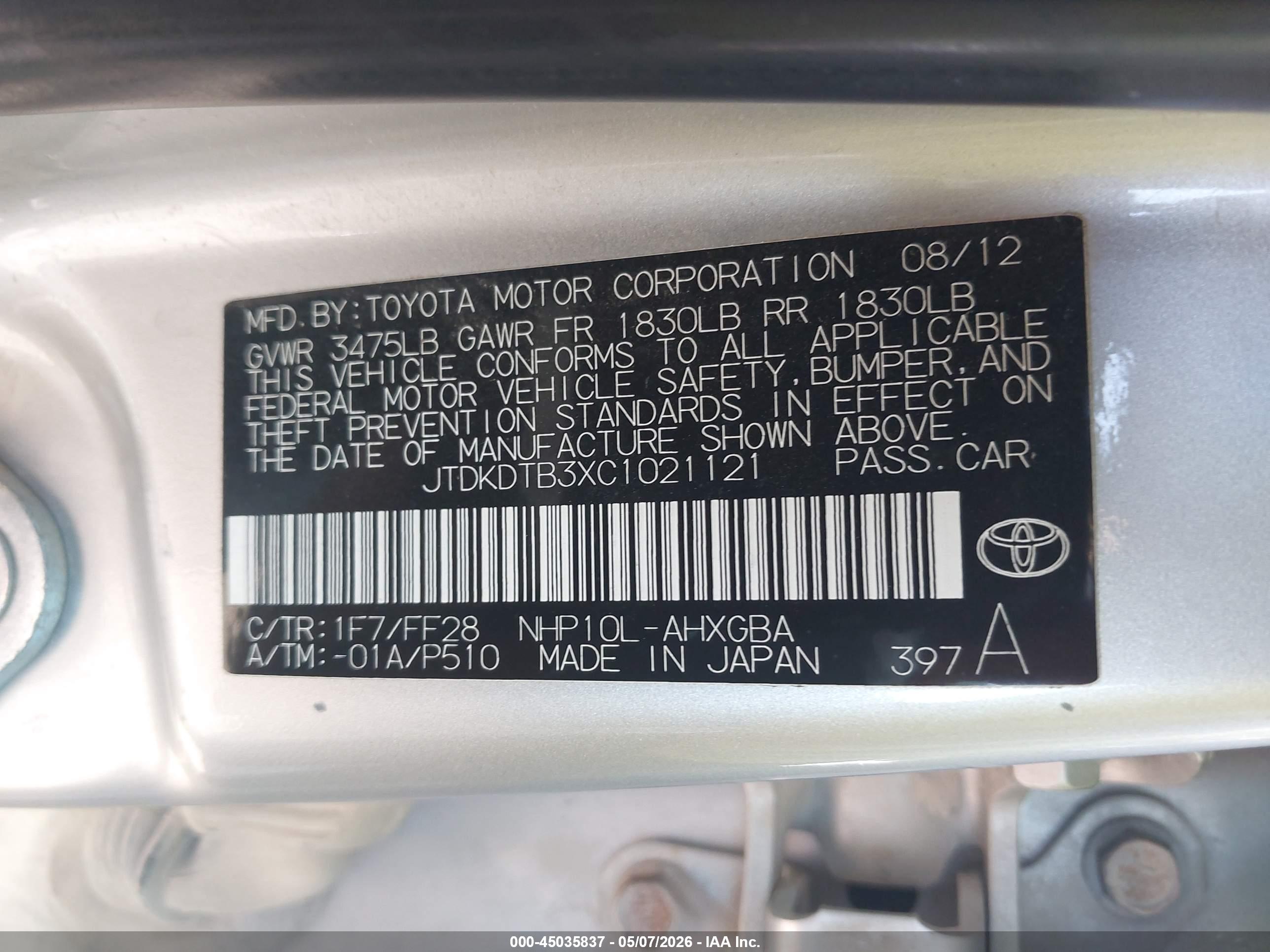 TOYOTA PRIUS image 9