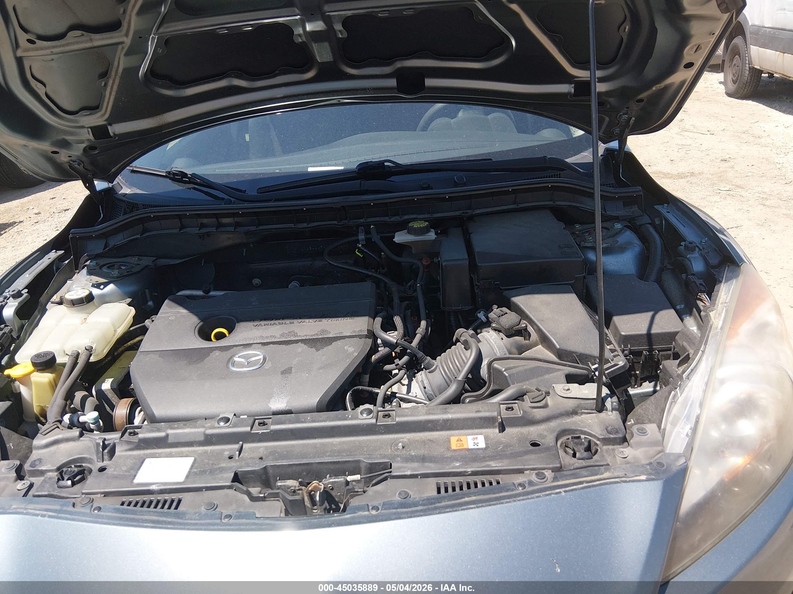 MAZDA MAZDA3 image 10