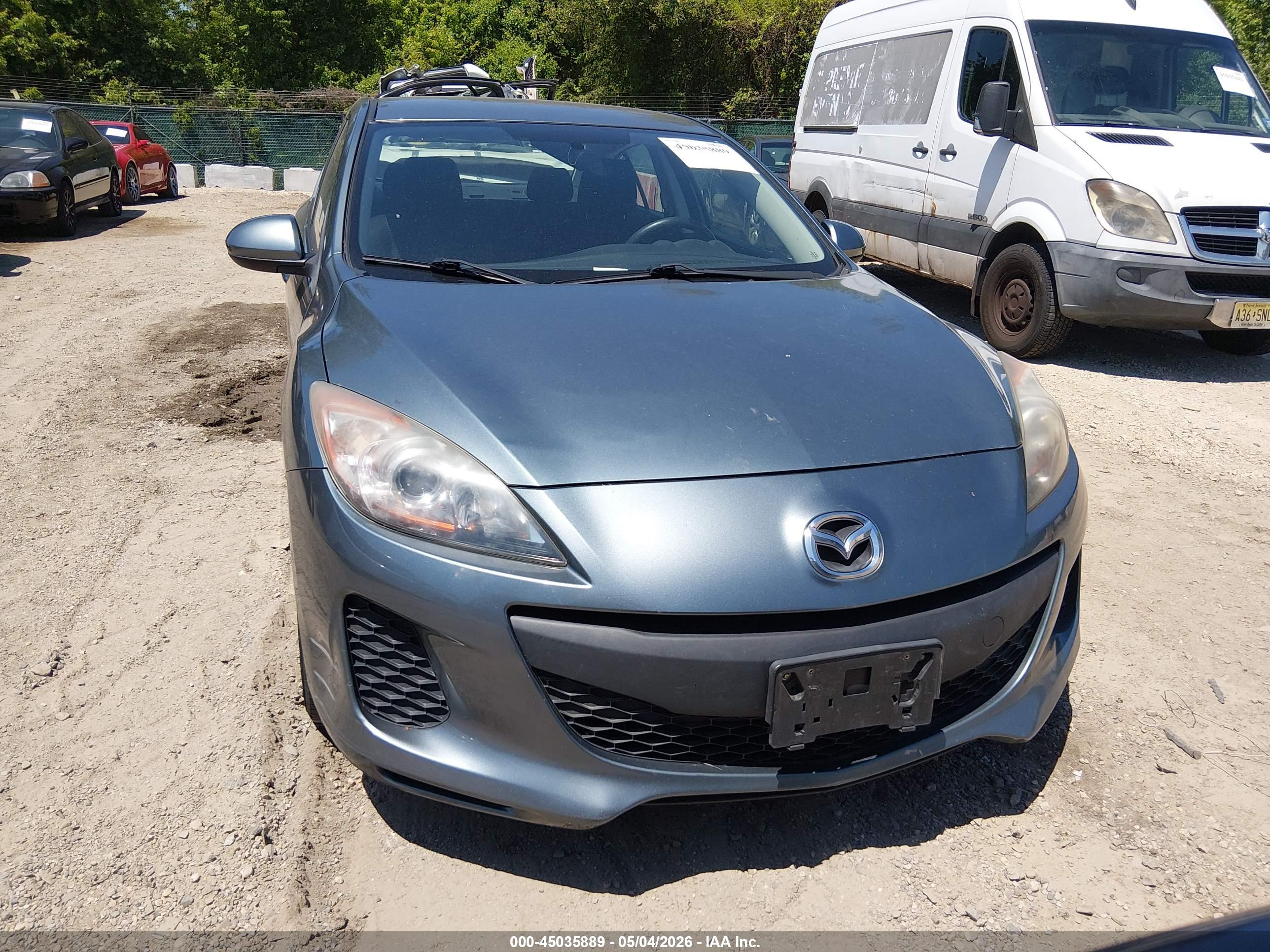 MAZDA MAZDA3 image 6
