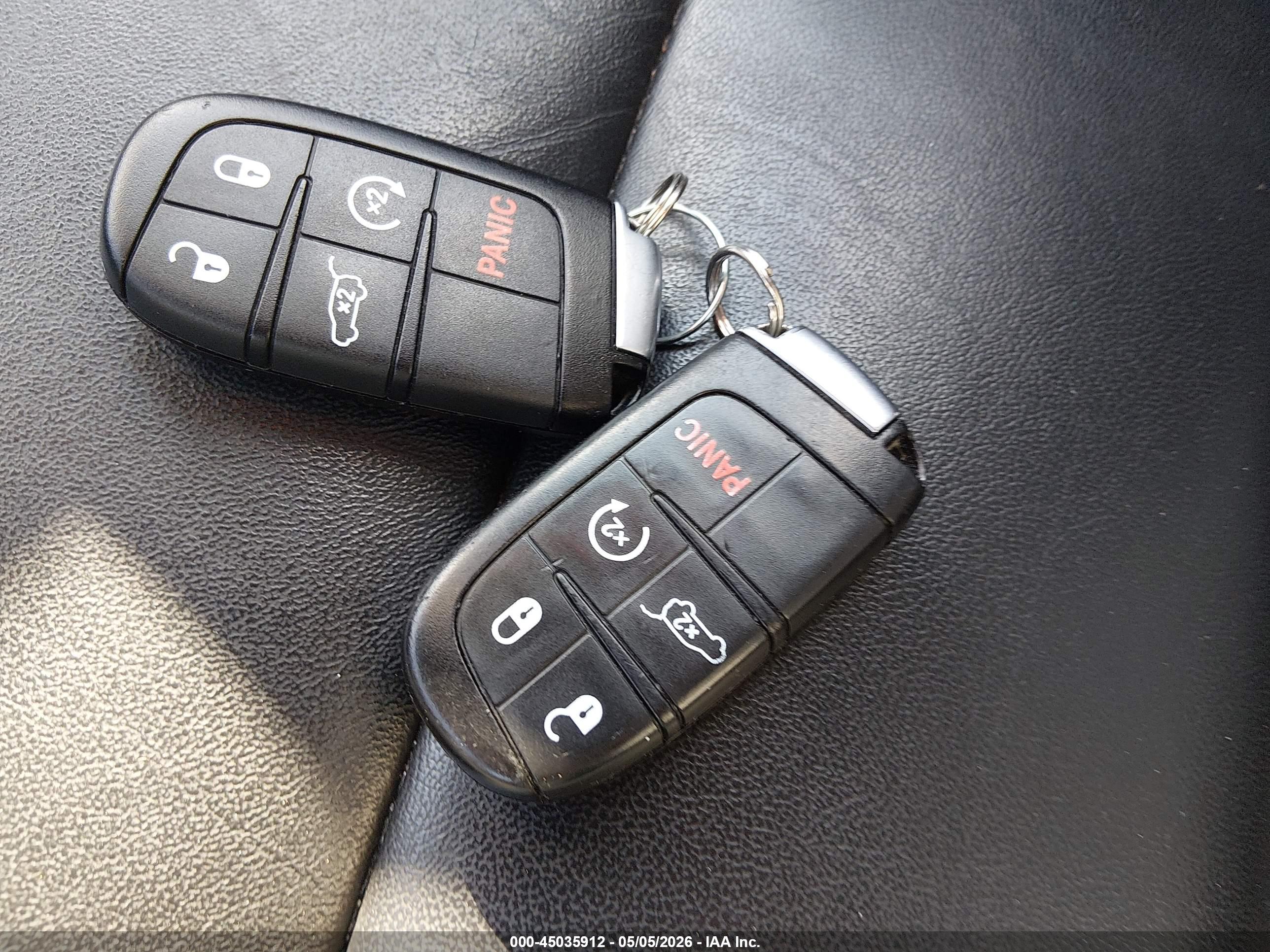 JEEP GRAND image 11