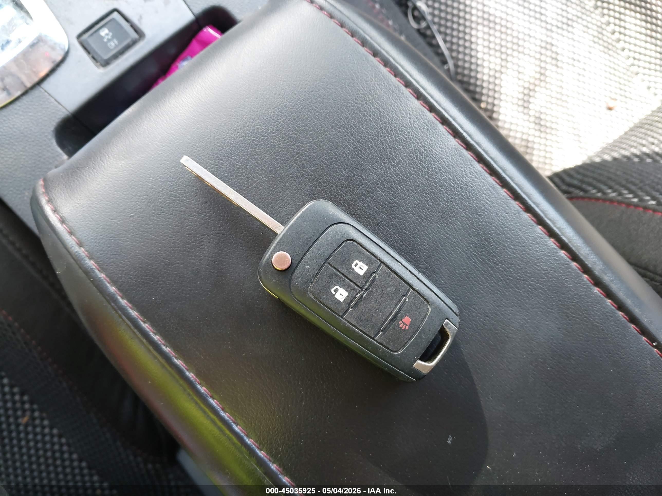 GMC TERRAIN image 11