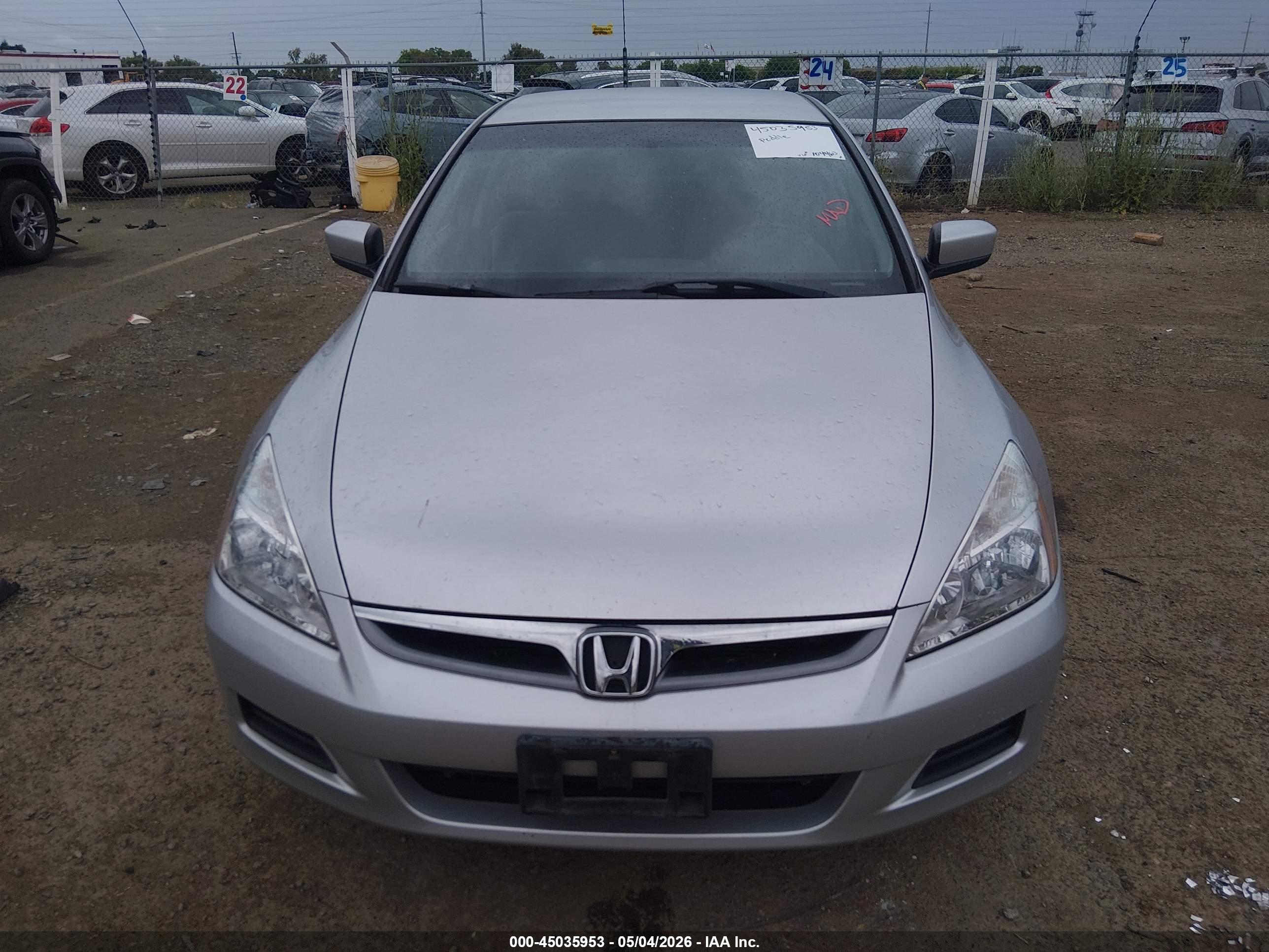 HONDA ACCORD image 6