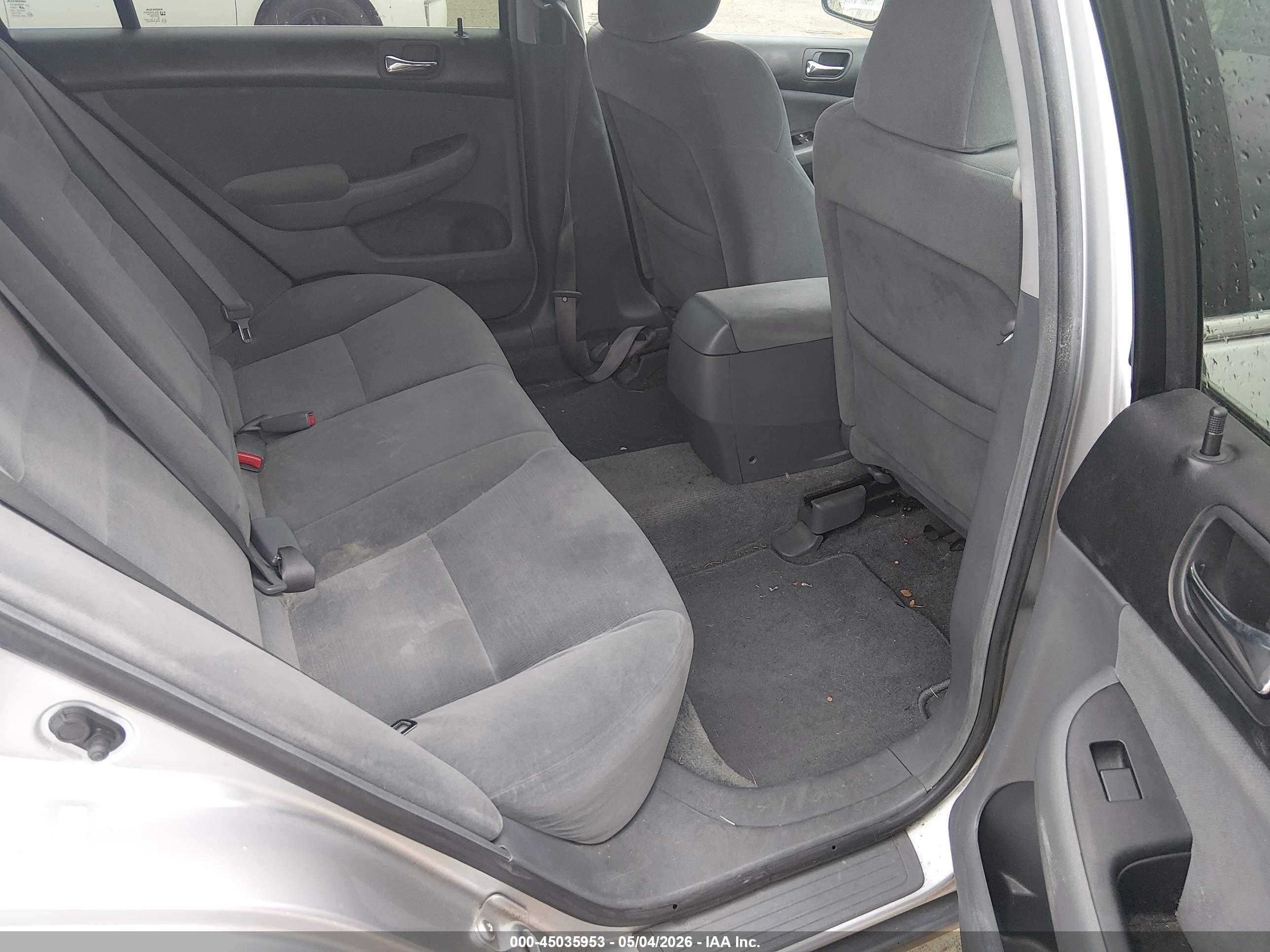 HONDA ACCORD image 8