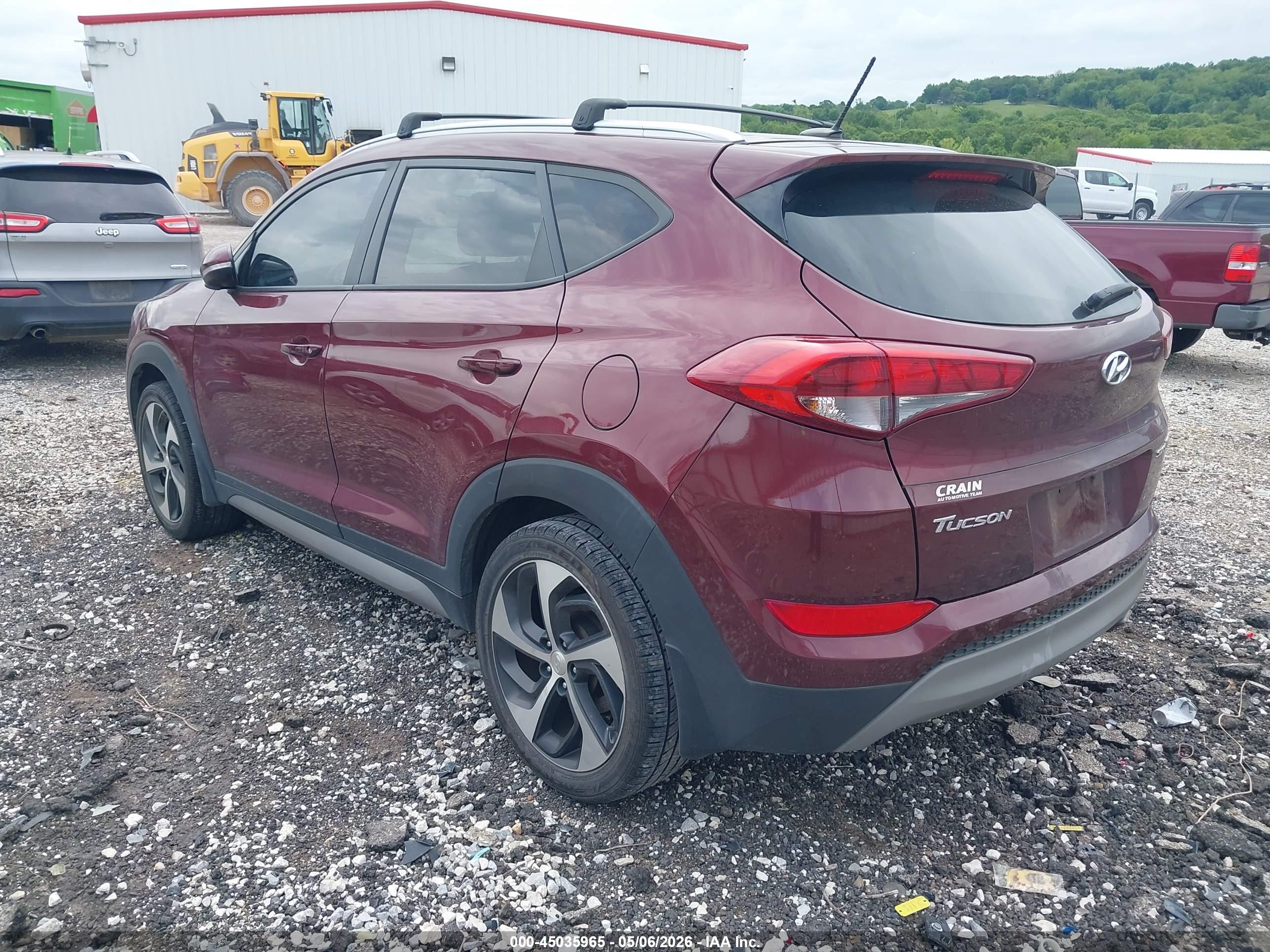 HYUNDAI TUCSON image 3