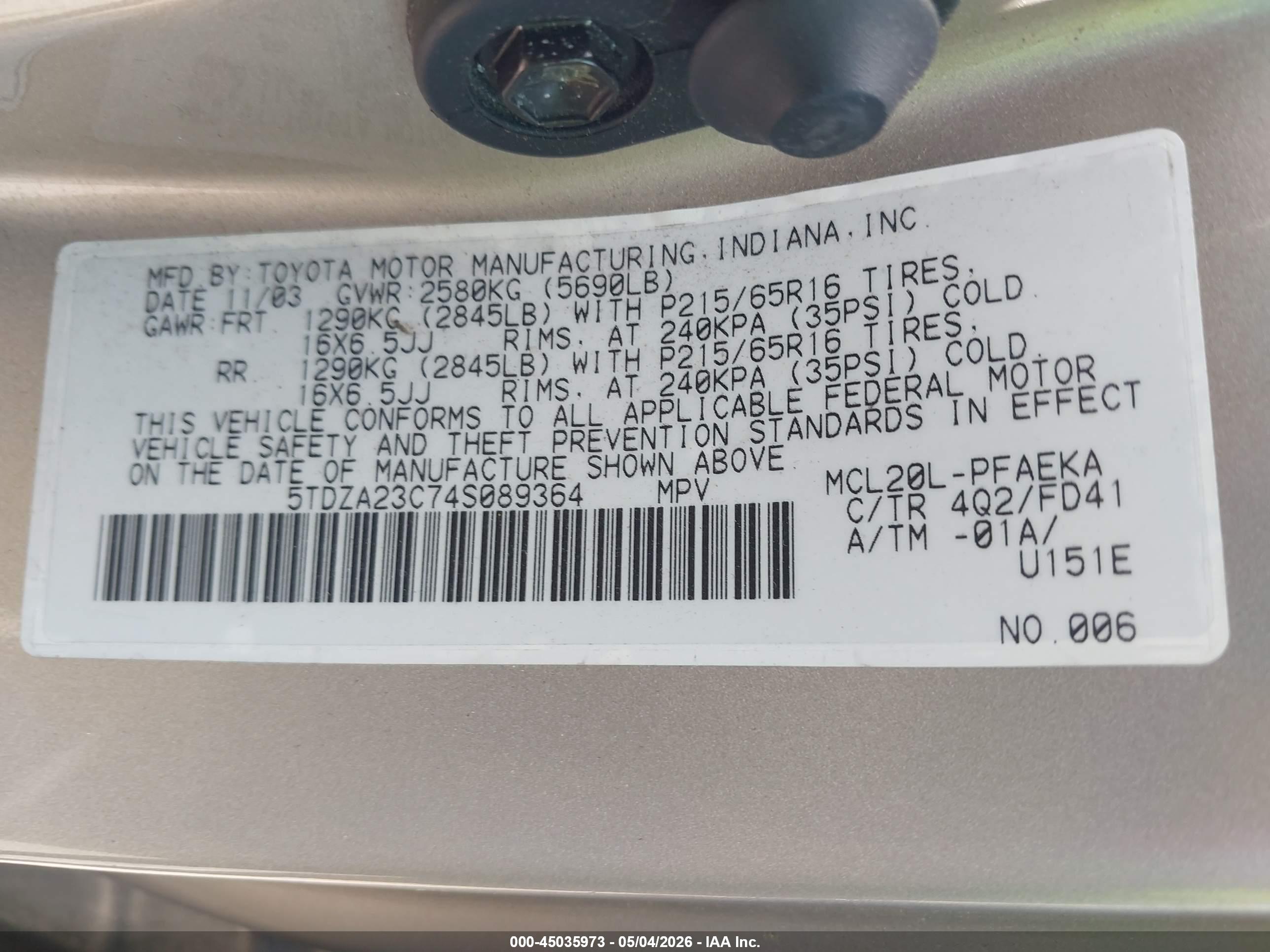 TOYOTA SIENNA image 9