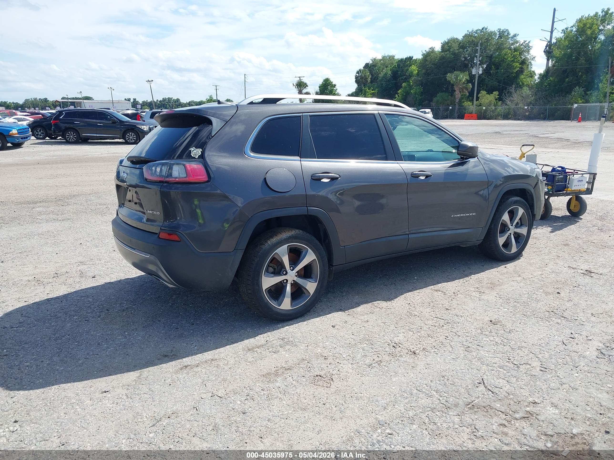 JEEP CHEROKEE image 4