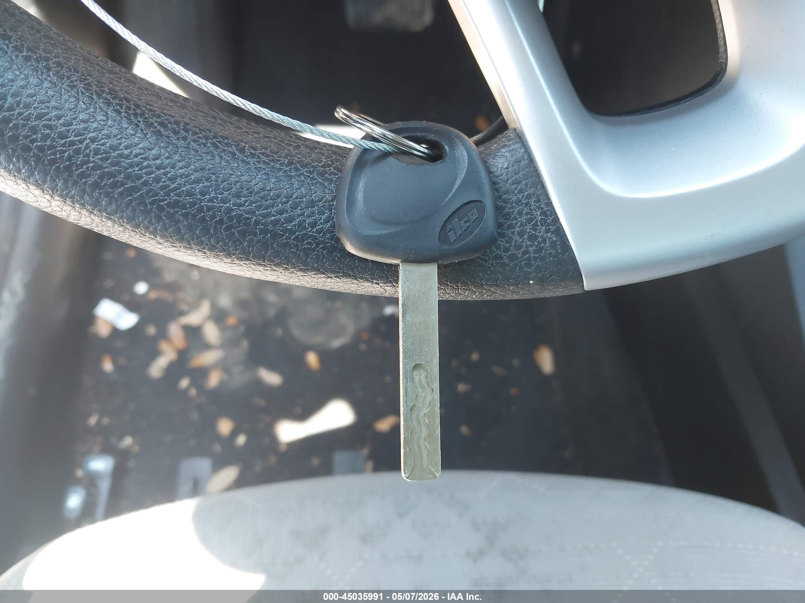 KIA RIO image 11