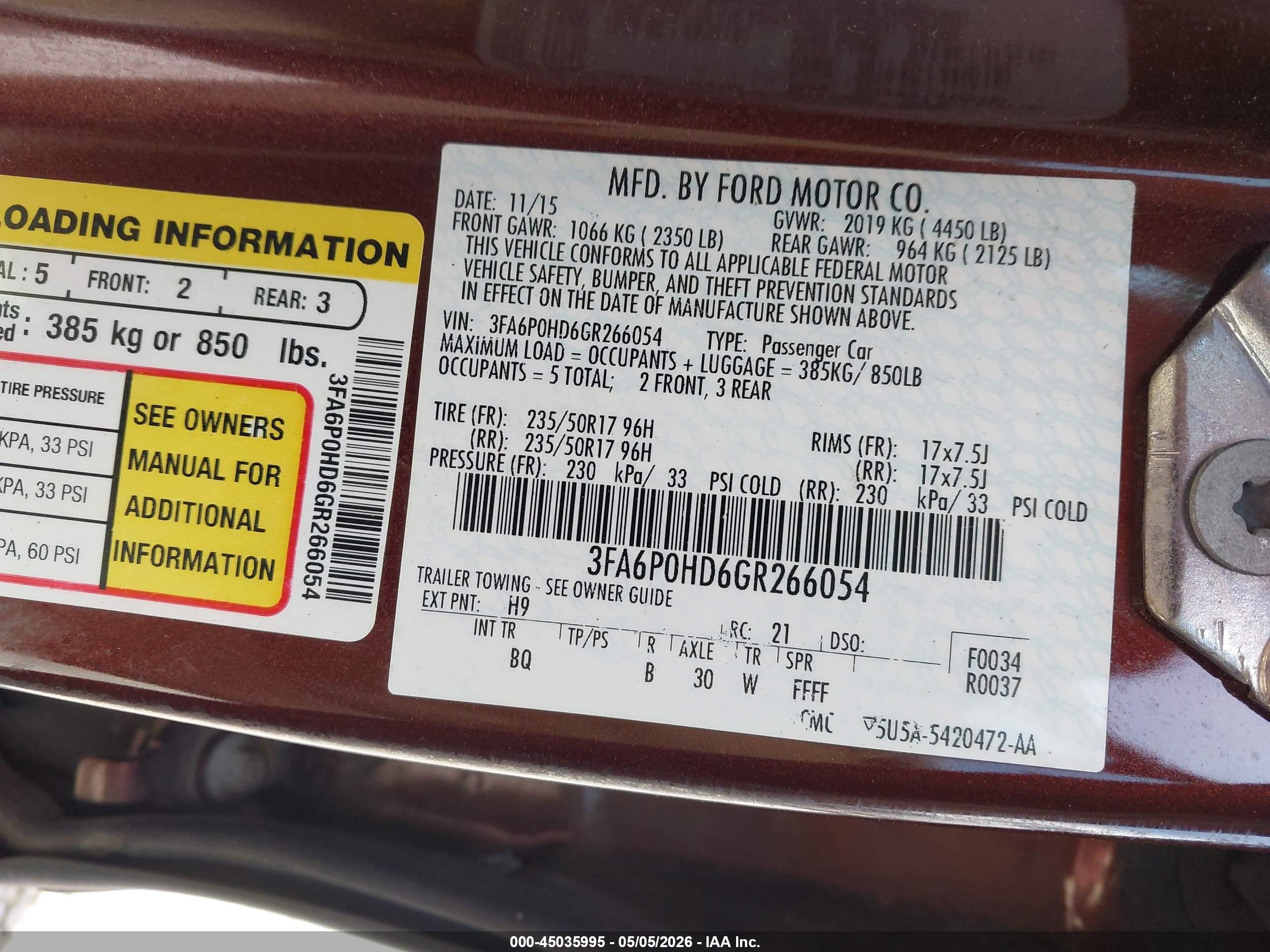 FORD FUSION image 9