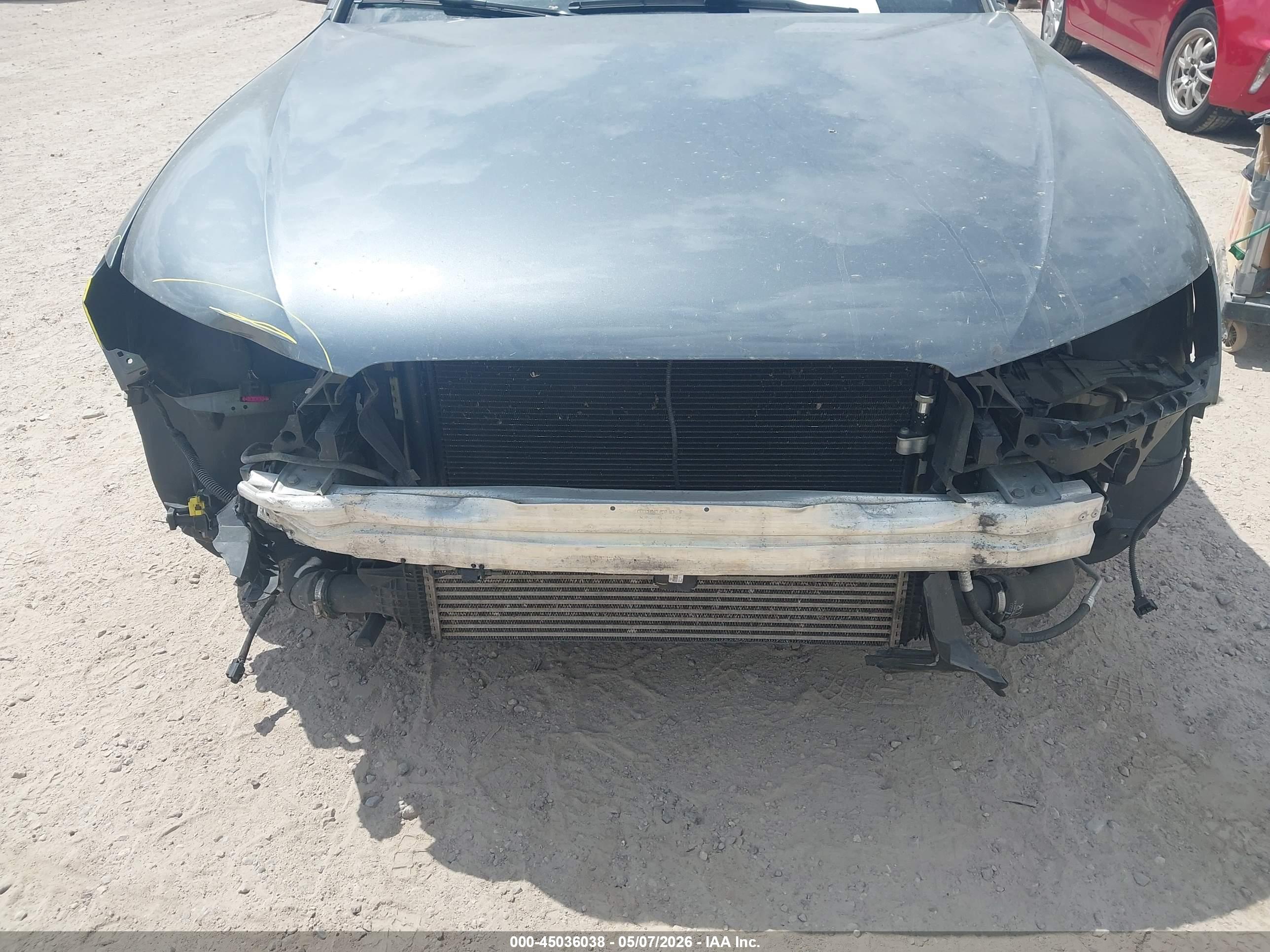 AUDI A4 image 6