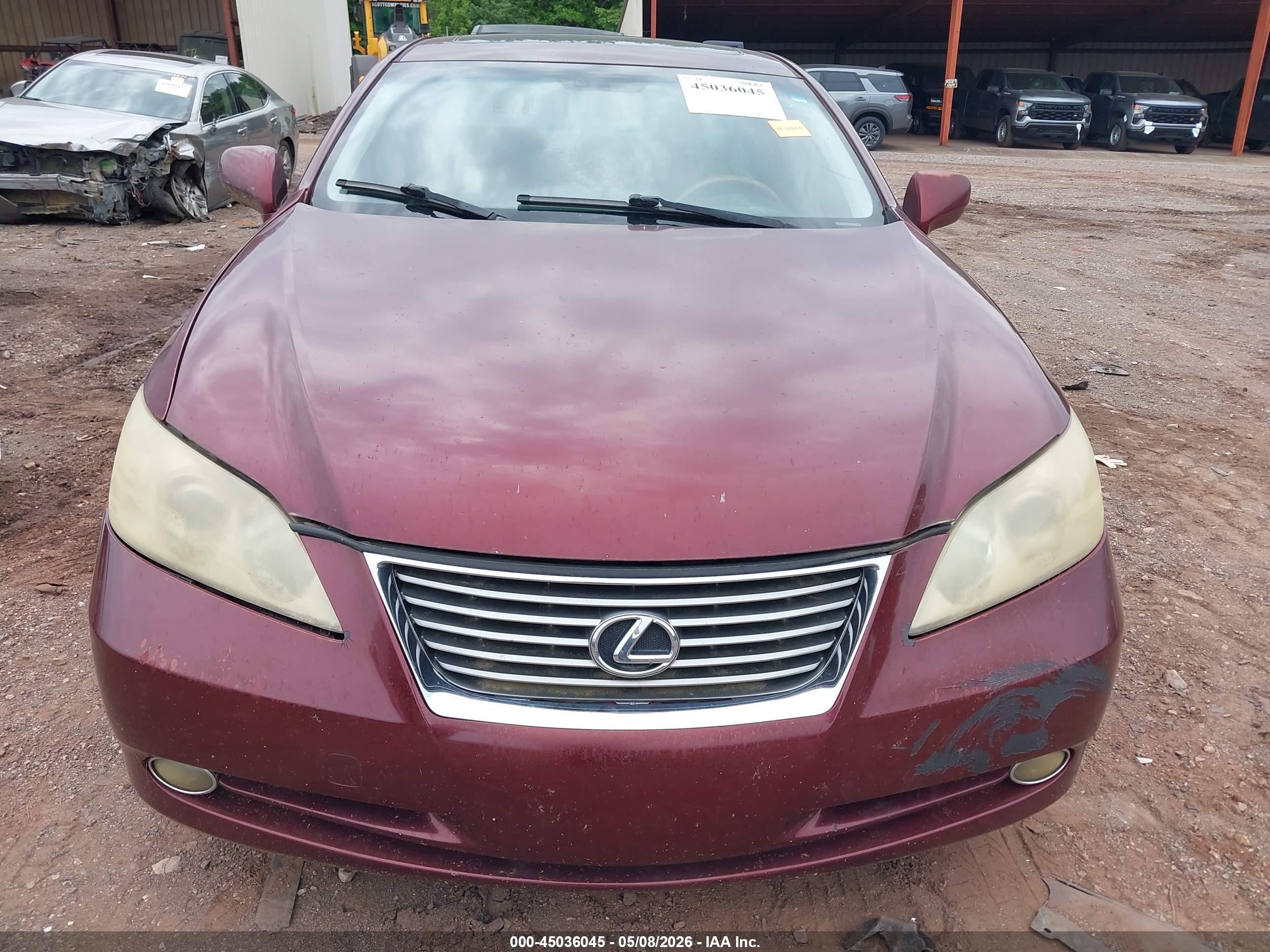 LEXUS ES image 6