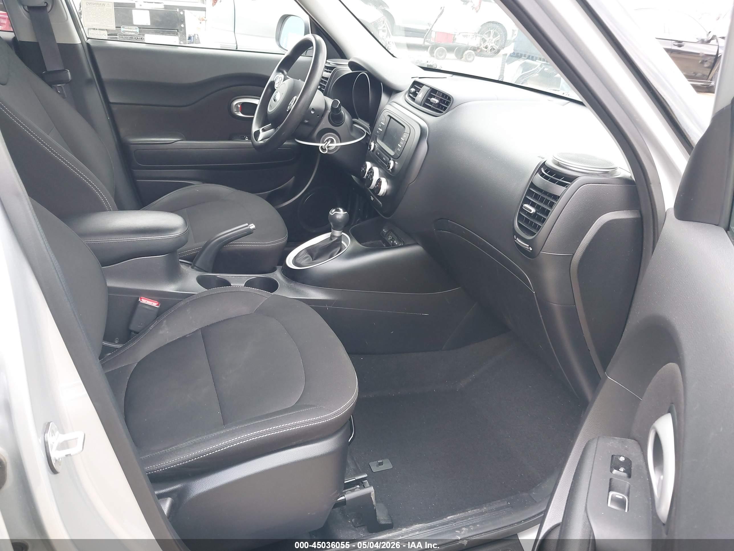 KIA SOUL image 5