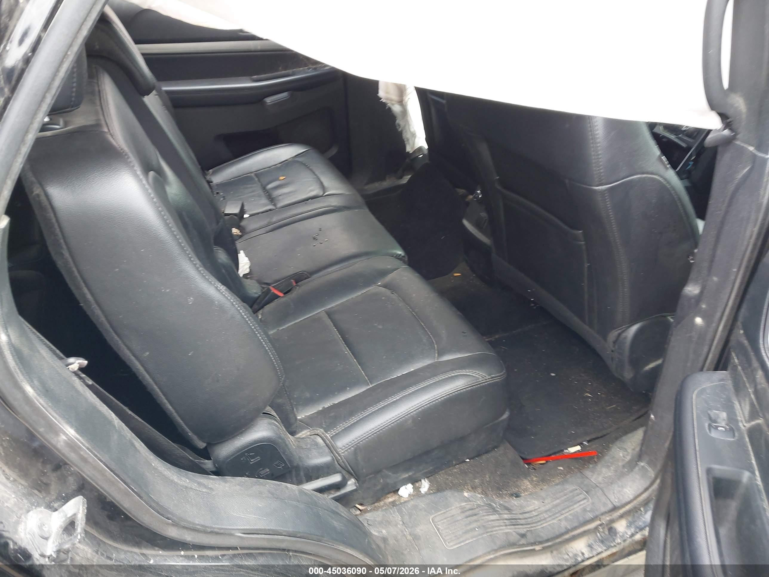 FORD EXPLORER image 8