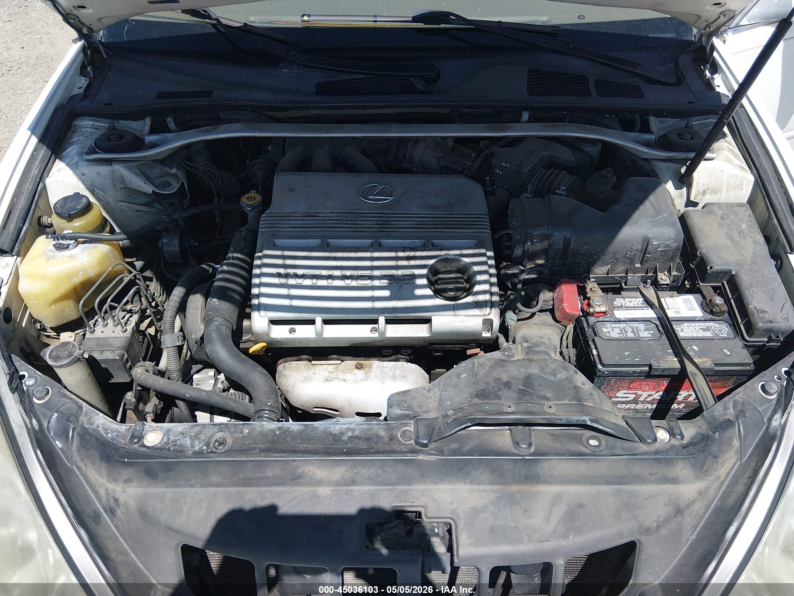 LEXUS ES image 10