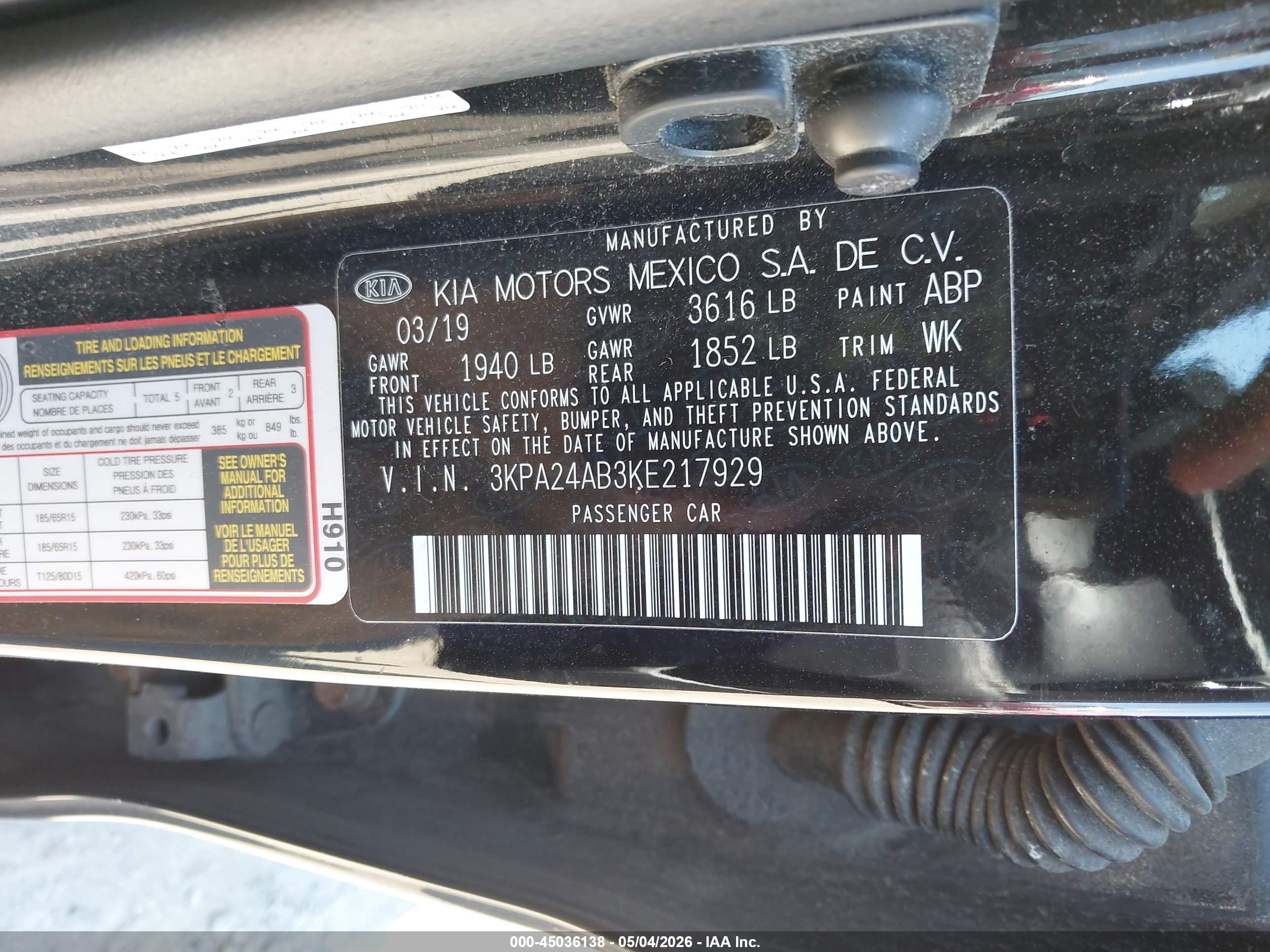 KIA RIO image 9