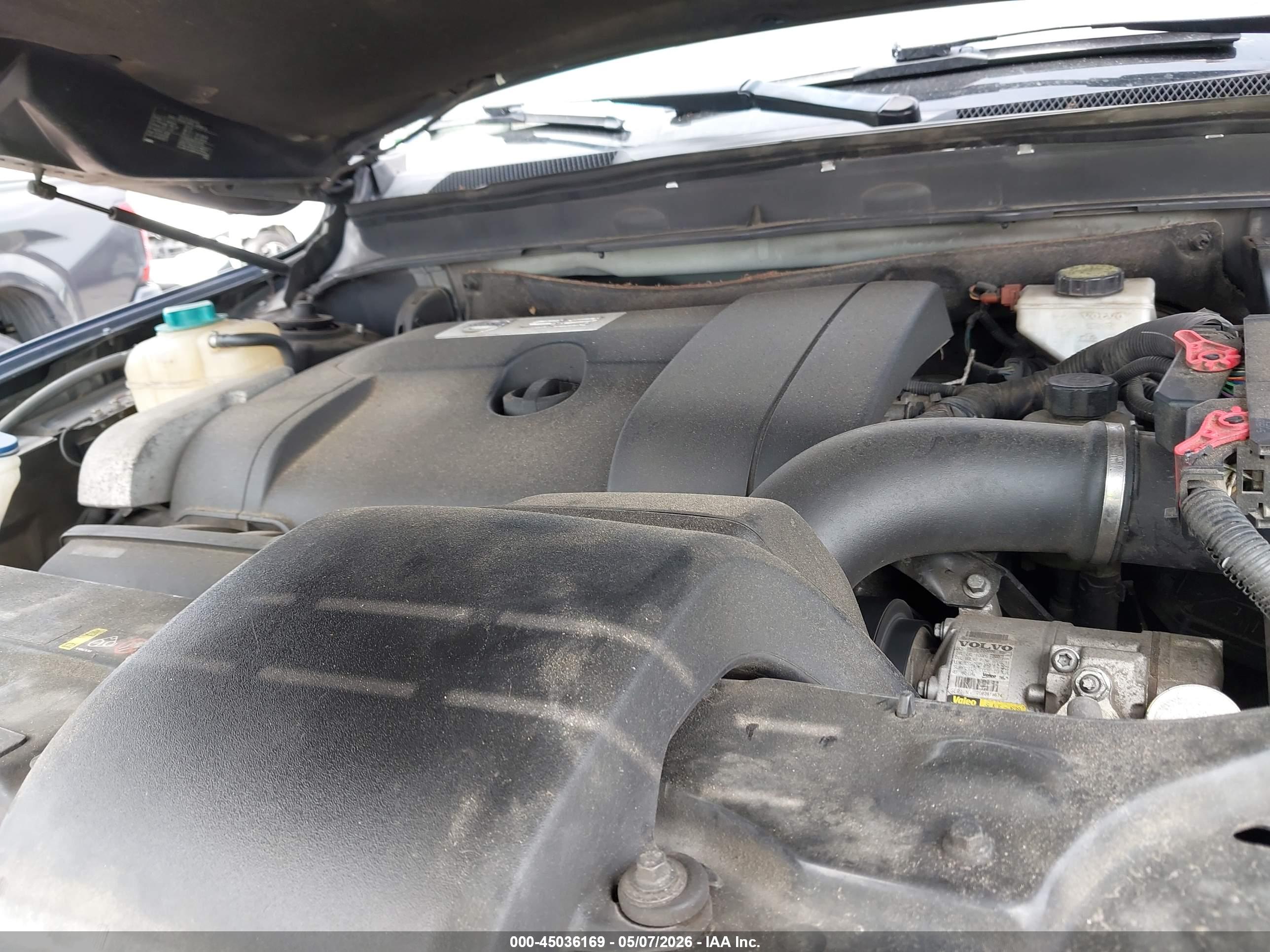 VOLVO XC90 image 10